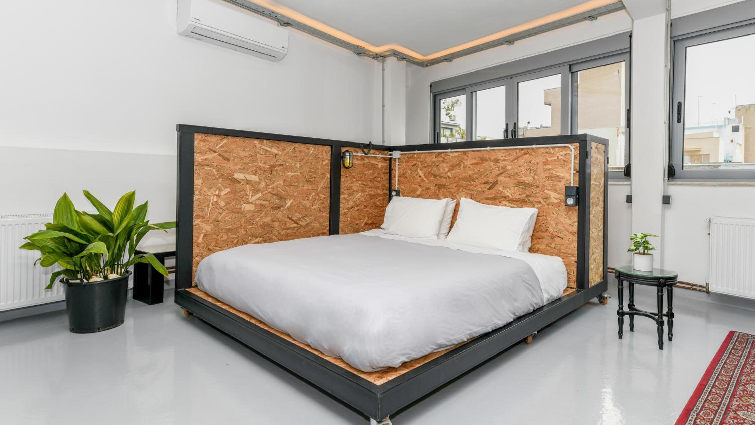 Monastiraki #WallsFree CityCenter- Unspoiled Athens Apartments