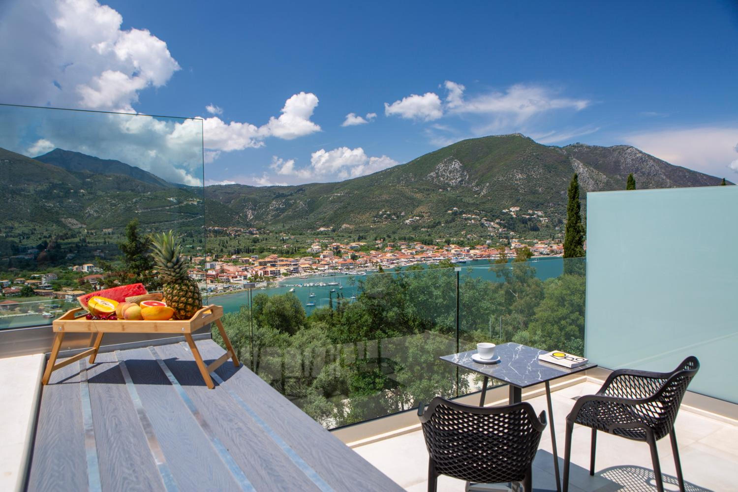 MAJESTIC VILLAS