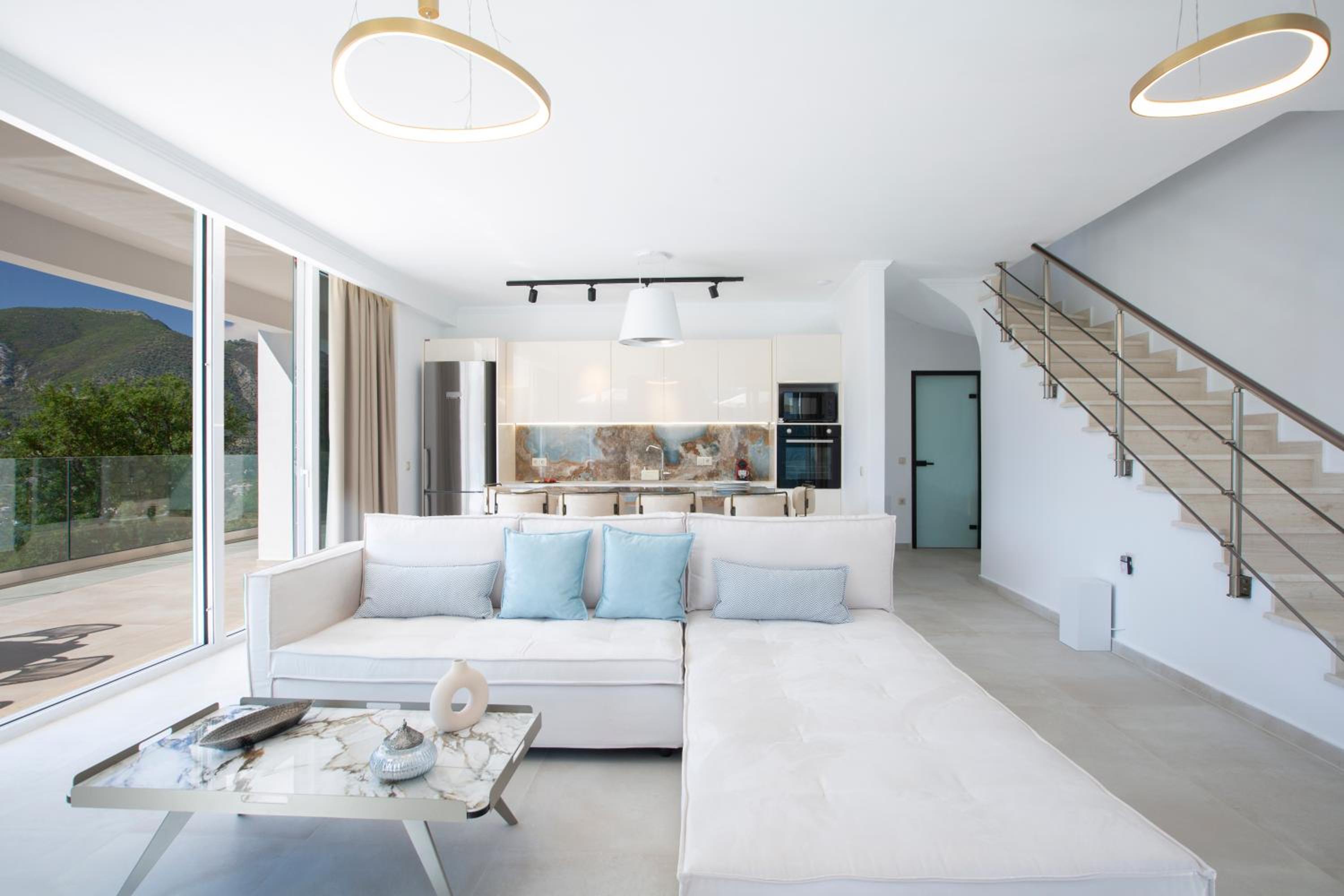 MAJESTIC VILLAS