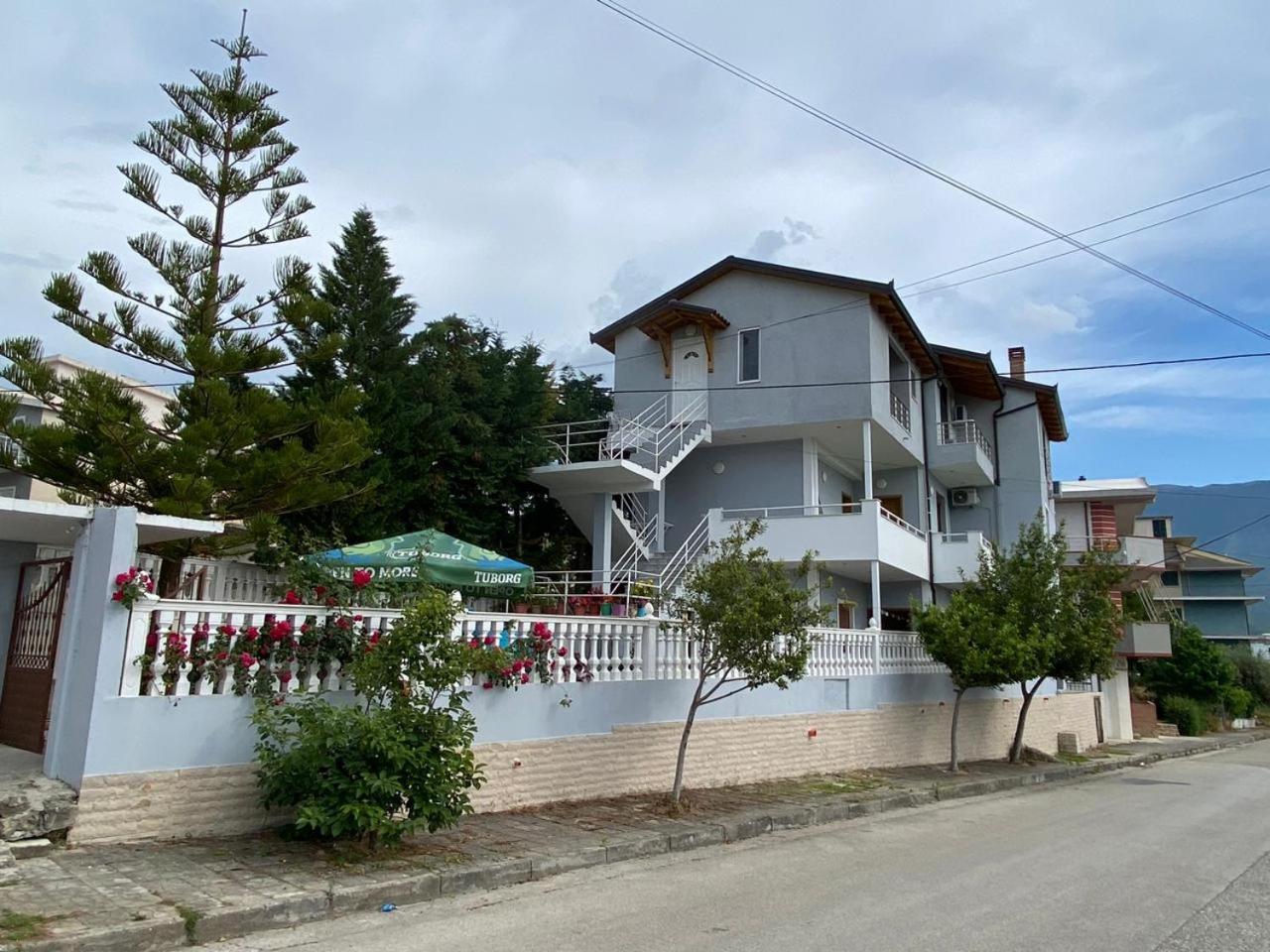 Villa Yseni