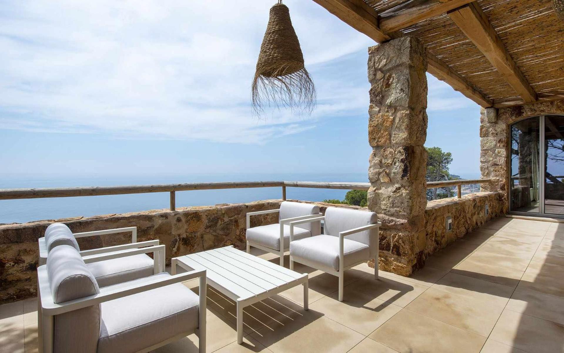 Luxury Villa Tossa de Mar – Frente al Mar