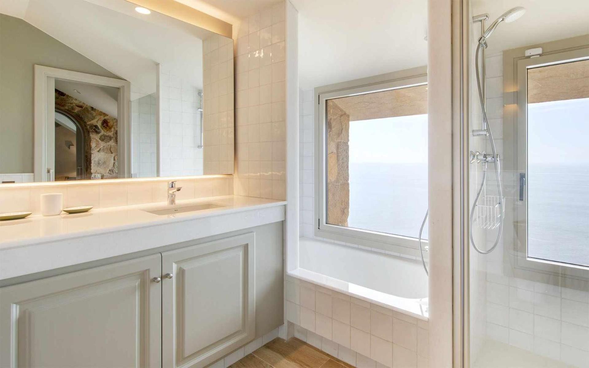 Luxury Villa Tossa de Mar – Frente al Mar