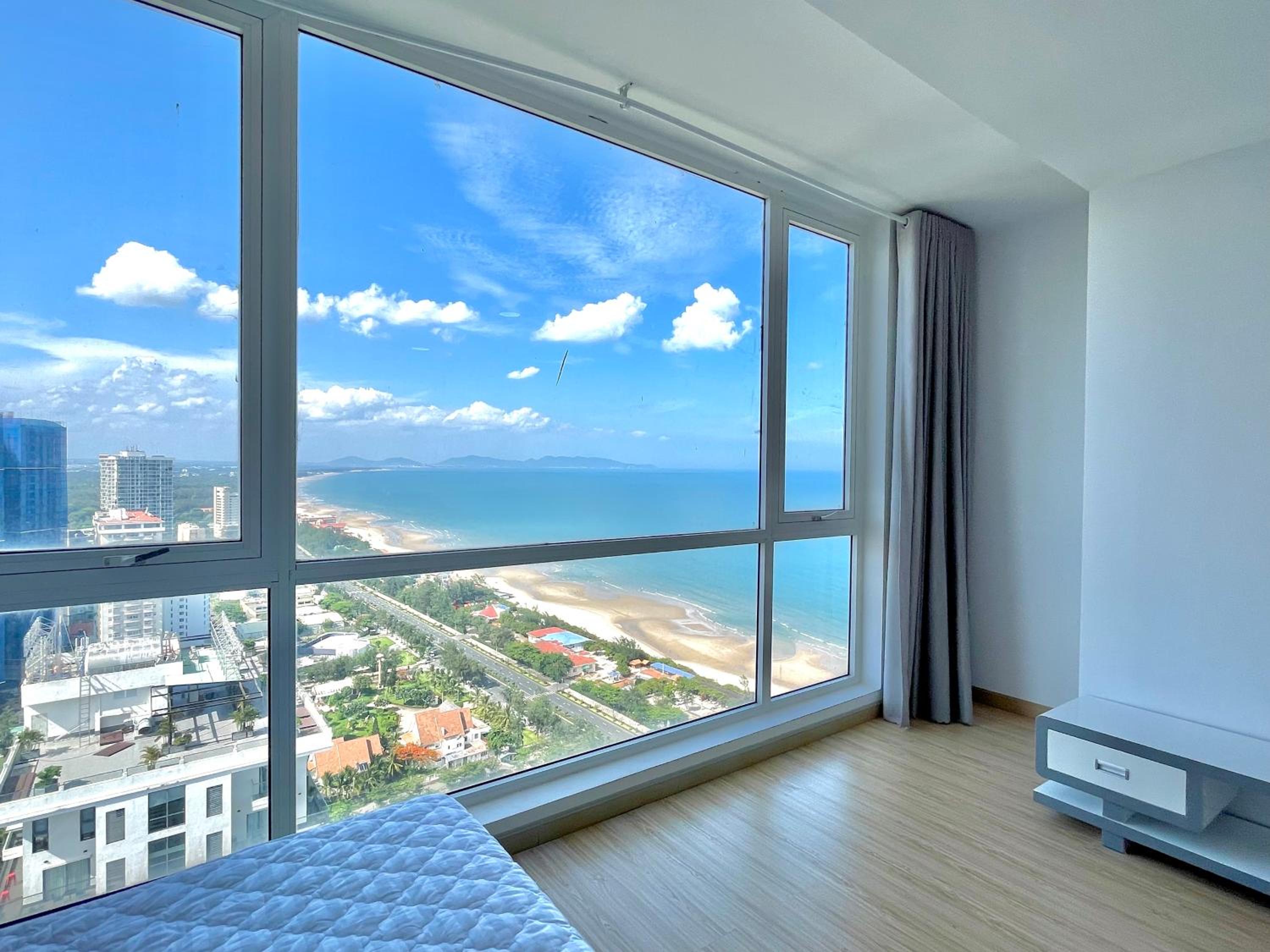 Oasky VT Apartment Nice Sea View welcome you view 4