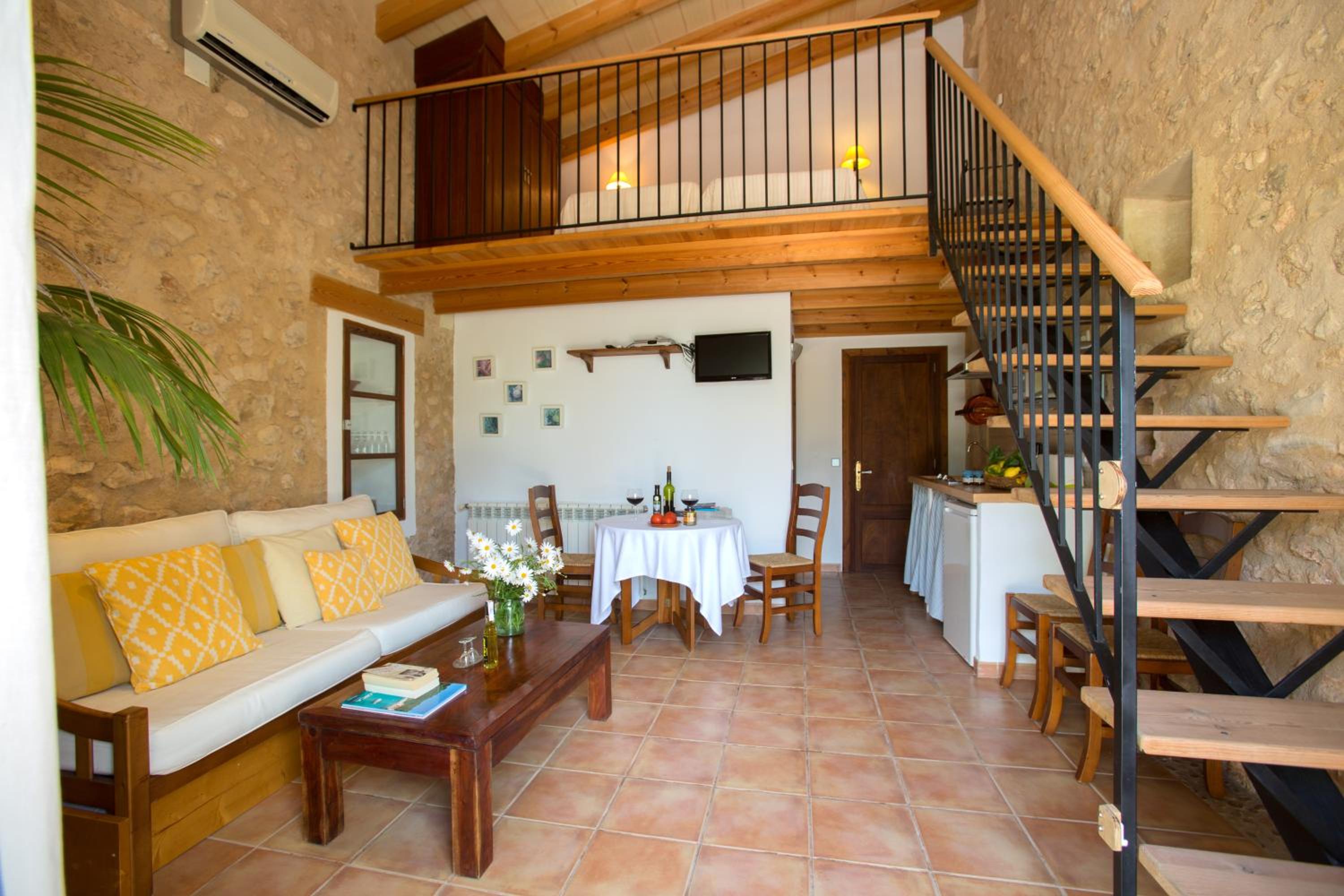 Agroturismo Es Pla De Llodrá view 4