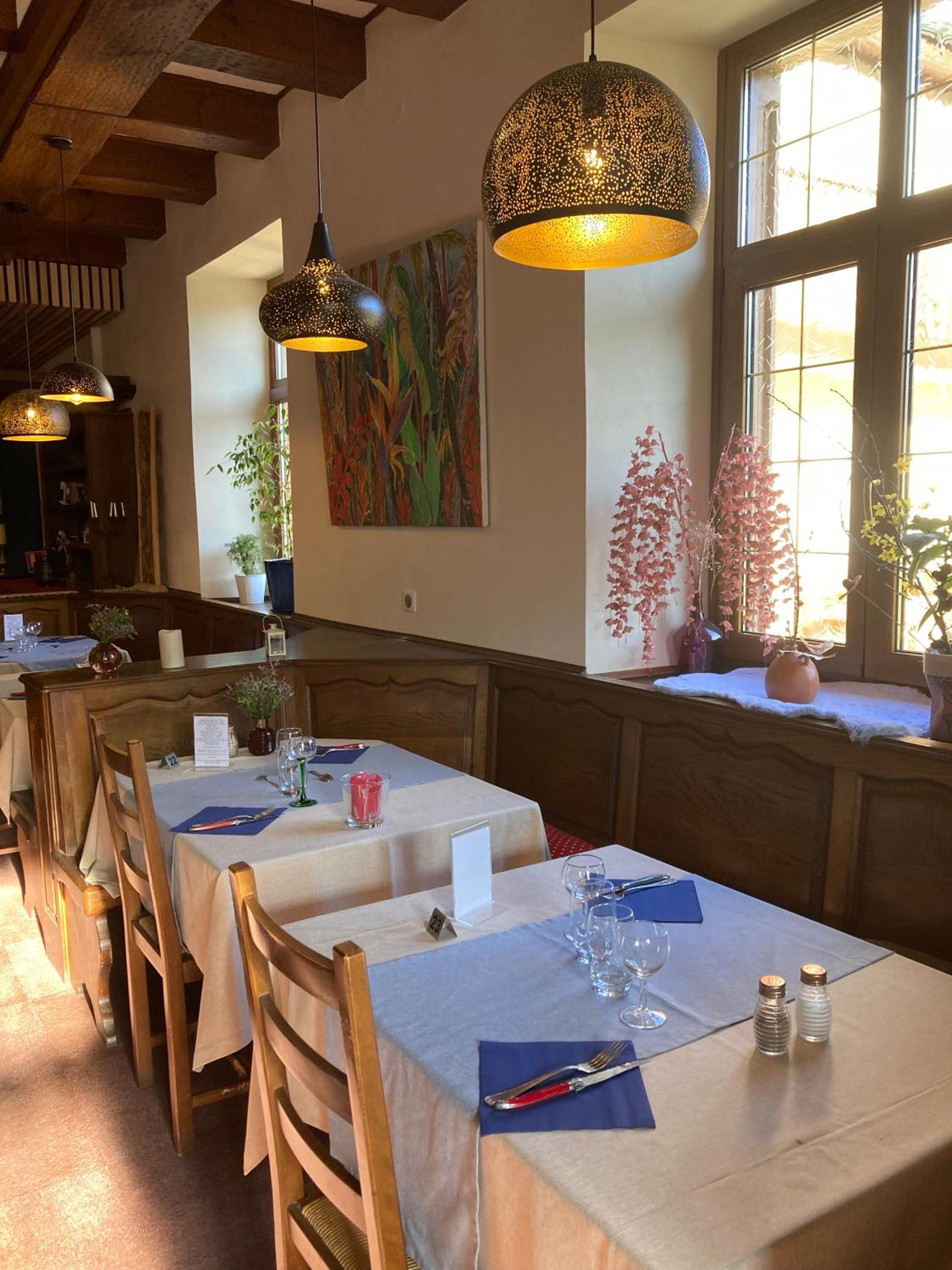 restaurant