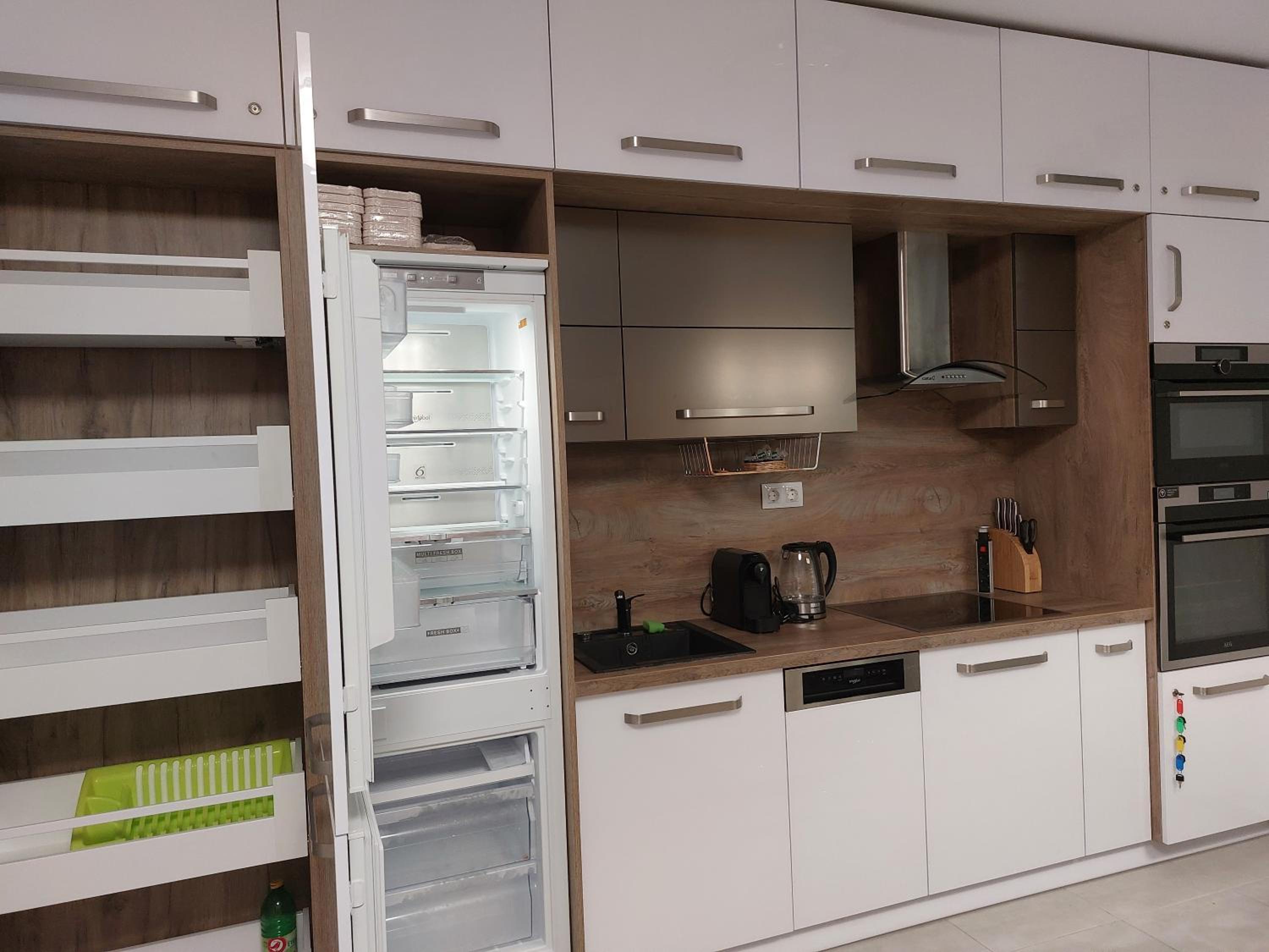 Happiness Apartman