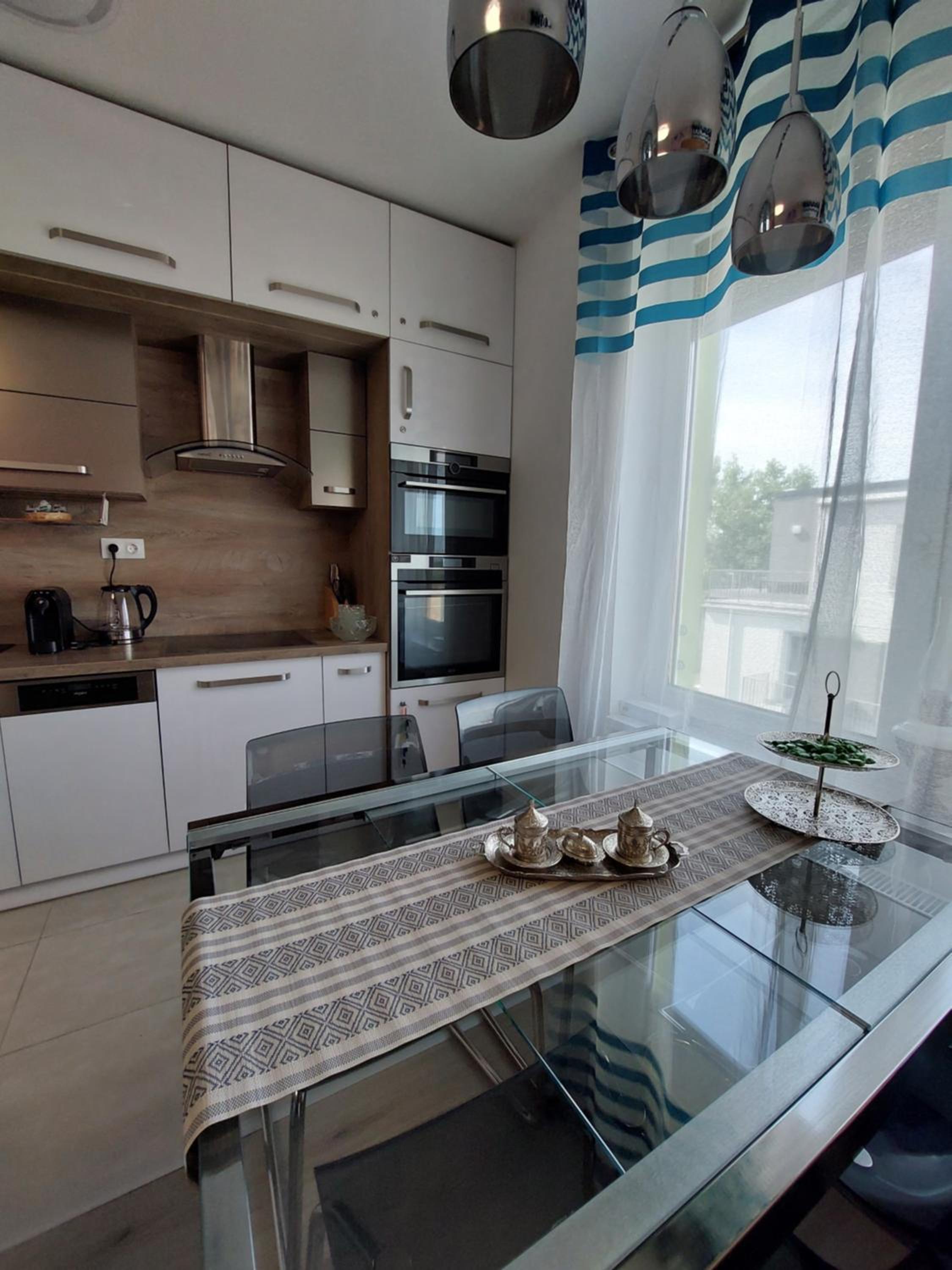 Happiness Apartman