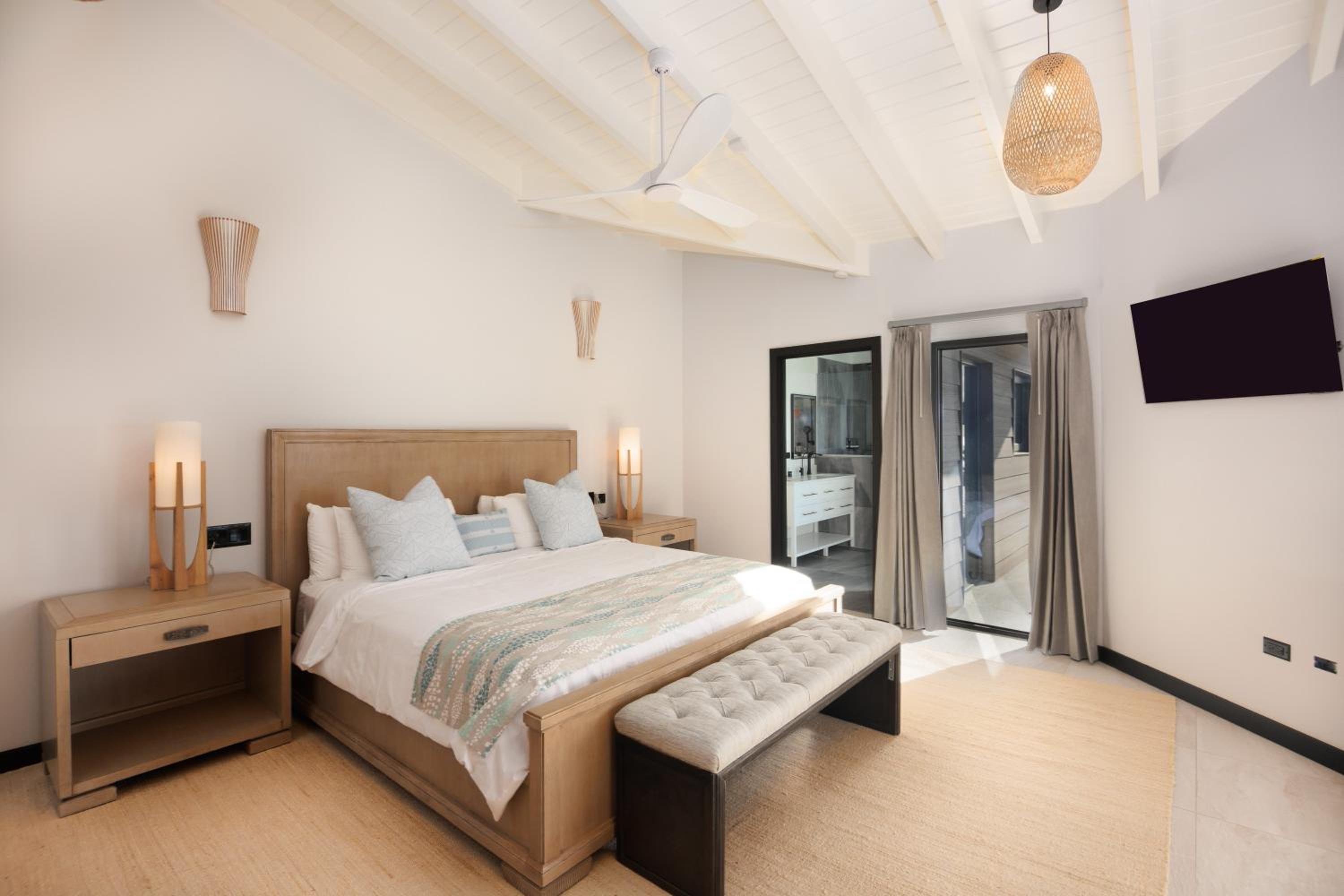 Tamarind Hills Resort & Villas