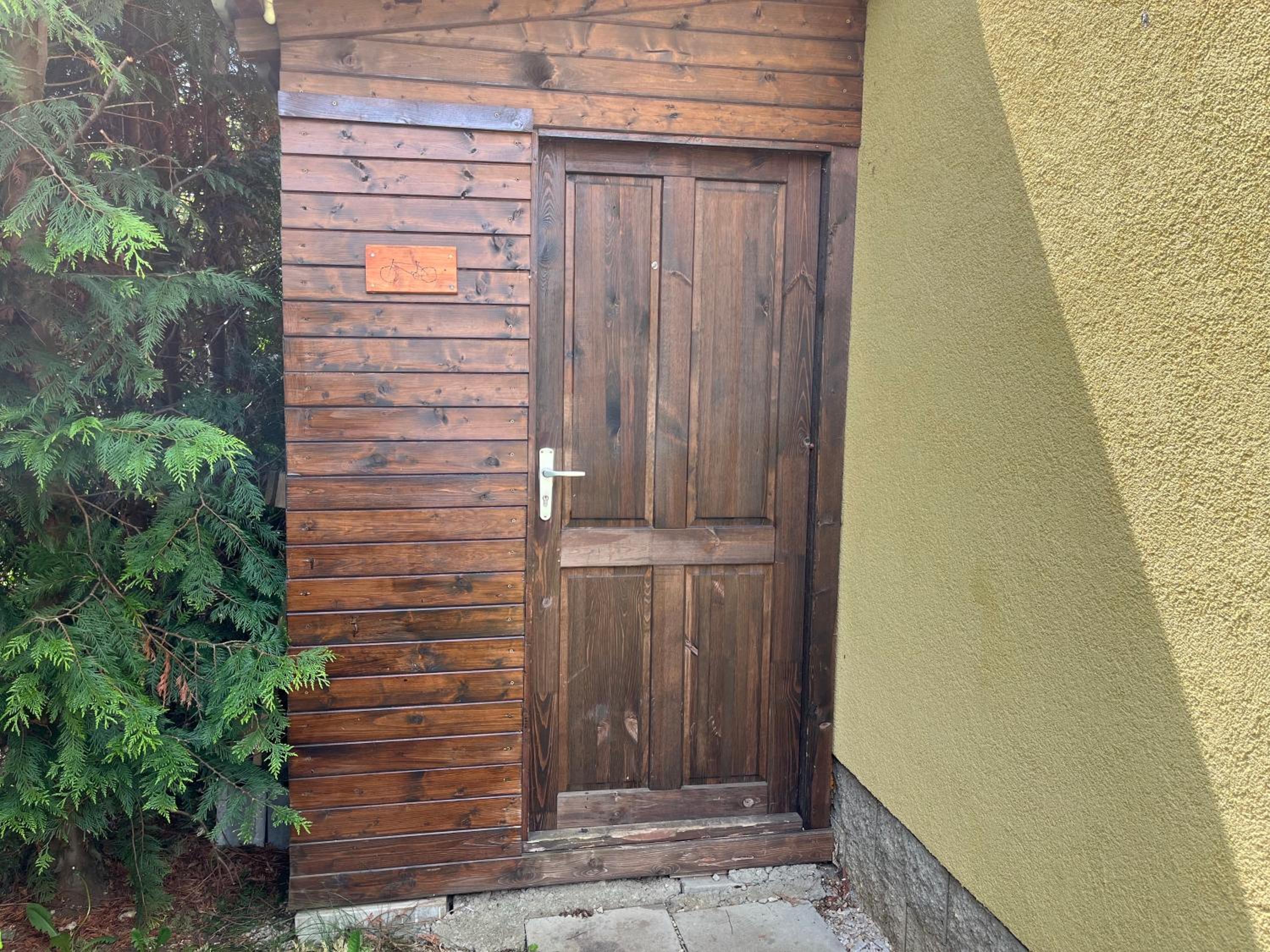 Chalupa Měňany - Karlštejn