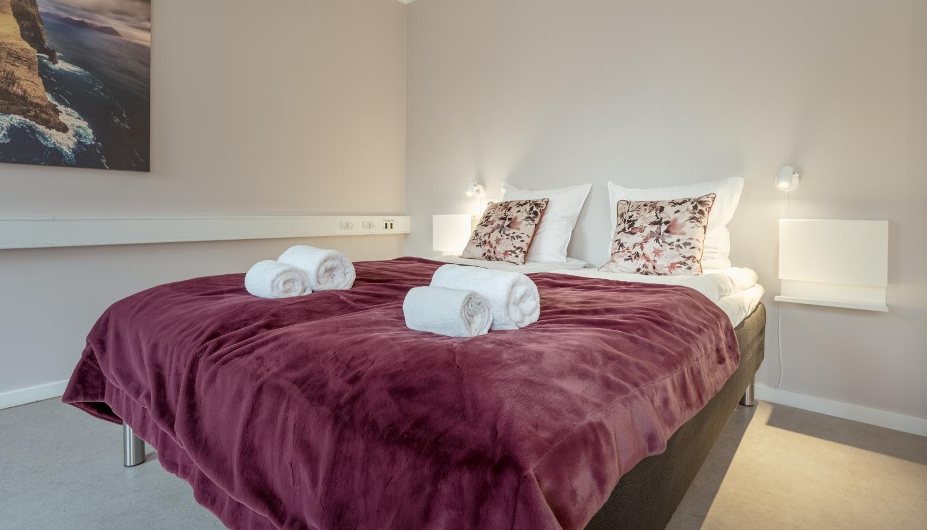 Tórsgøta Guesthouse - In The Heart Of Tórshavn view 2