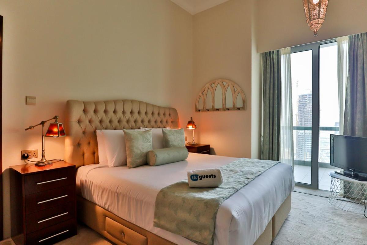 HiGuests - Arabesque Apt with Private Jacuzzi and Terrace