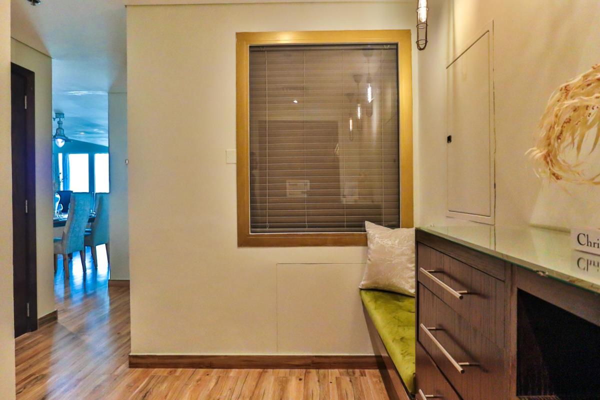 HiGuests - Arabesque Apt with Private Jacuzzi and Terrace