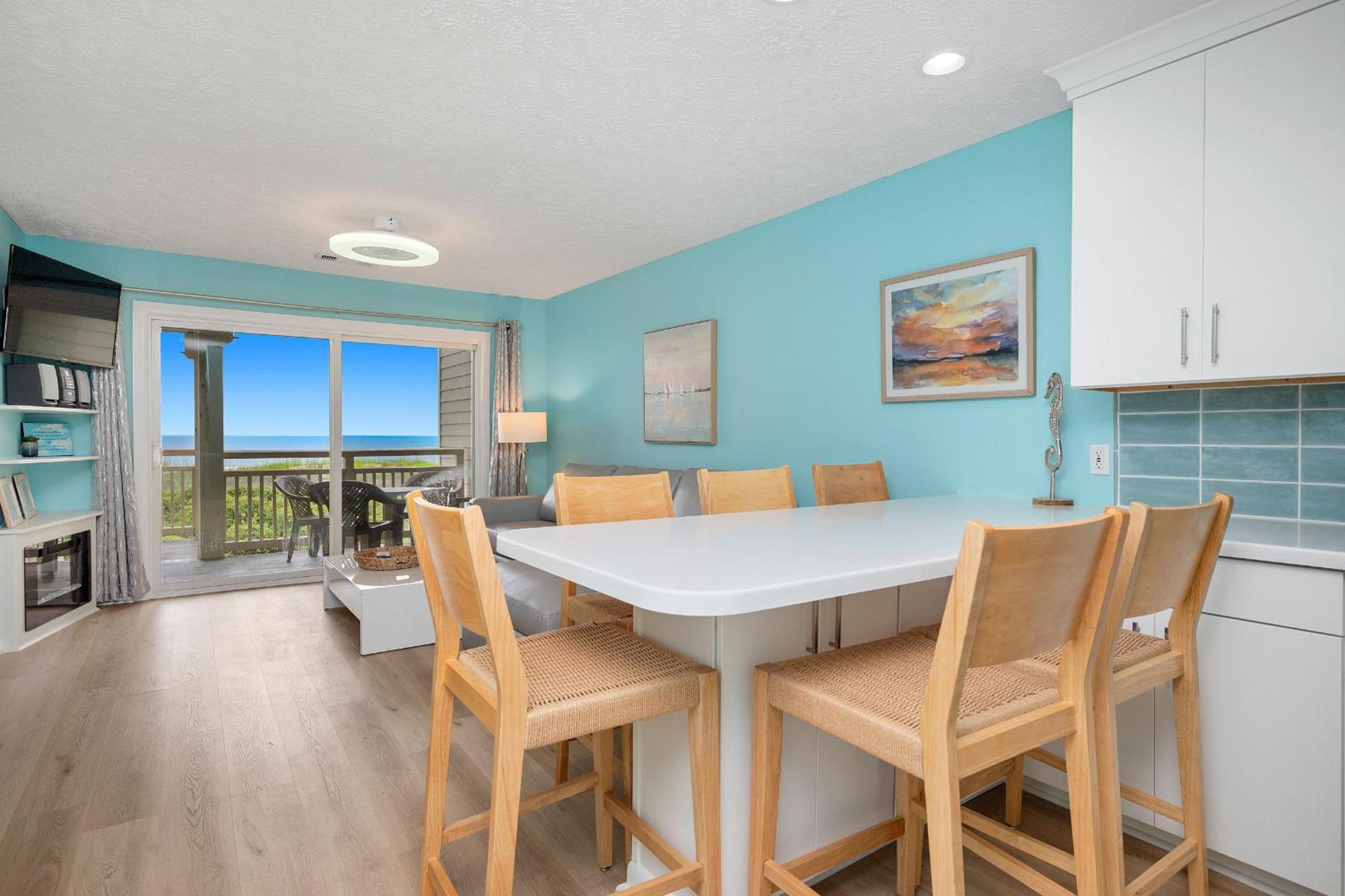 Tranquility2 by Oak Island Accommodations view 3