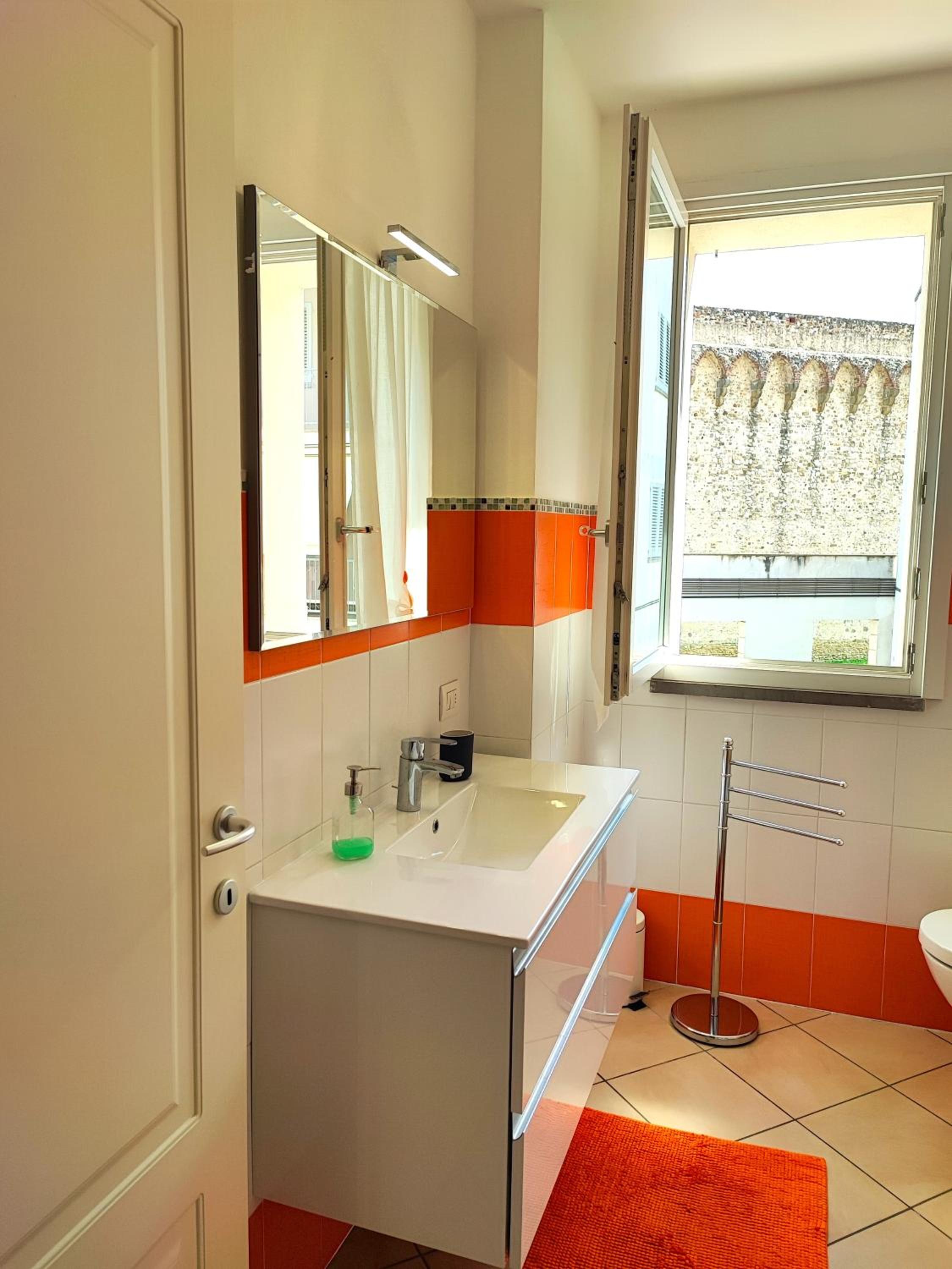 Il Melograno Apartment (Centro Storico Prato)
