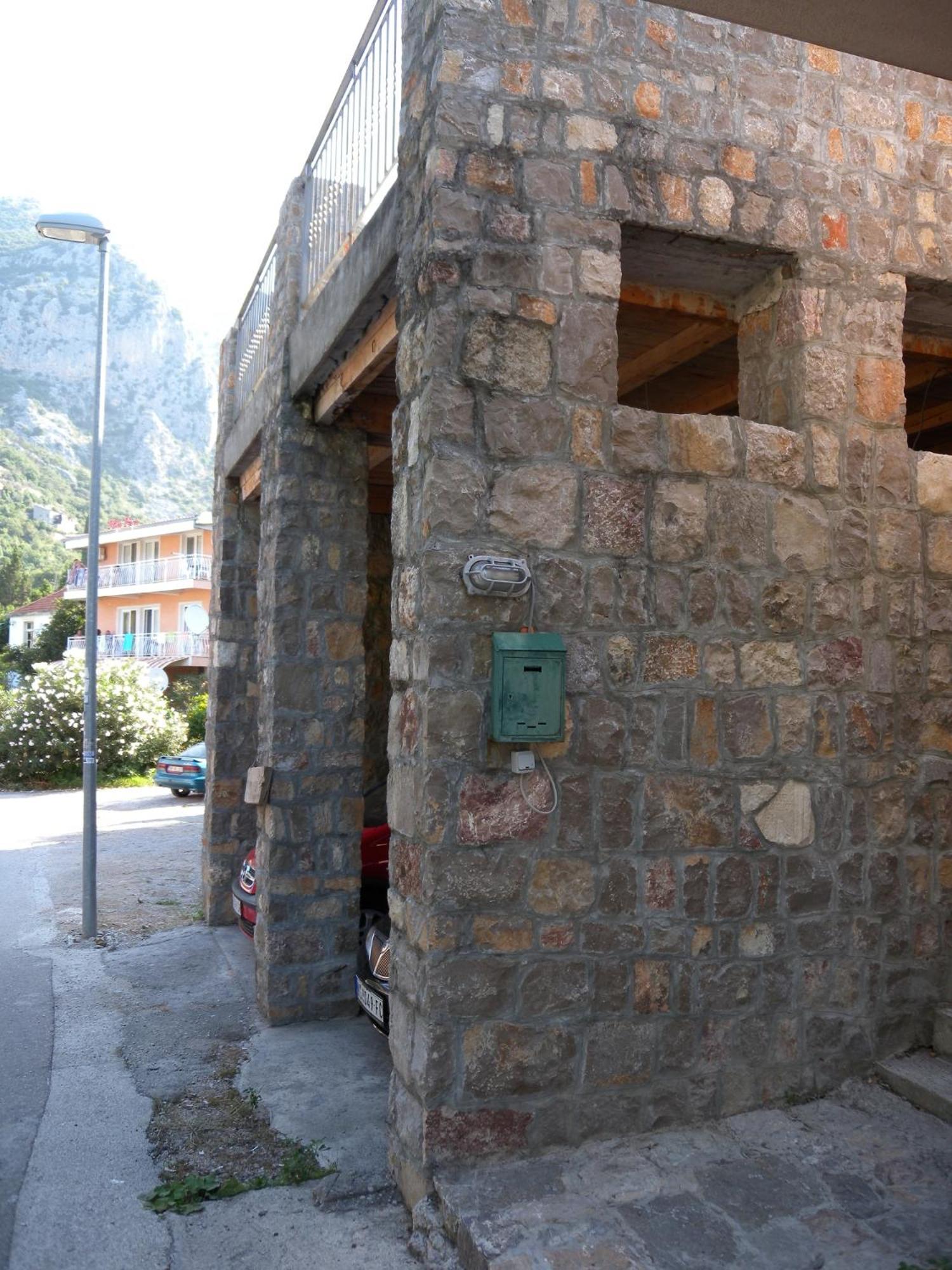 Apartments Markovic Sutomore