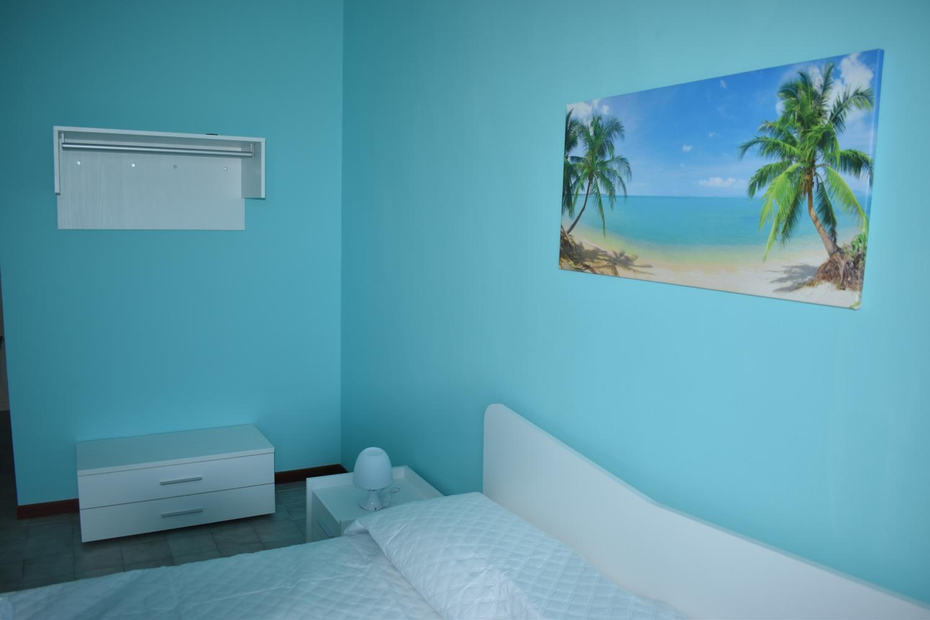 Blu mare view 4