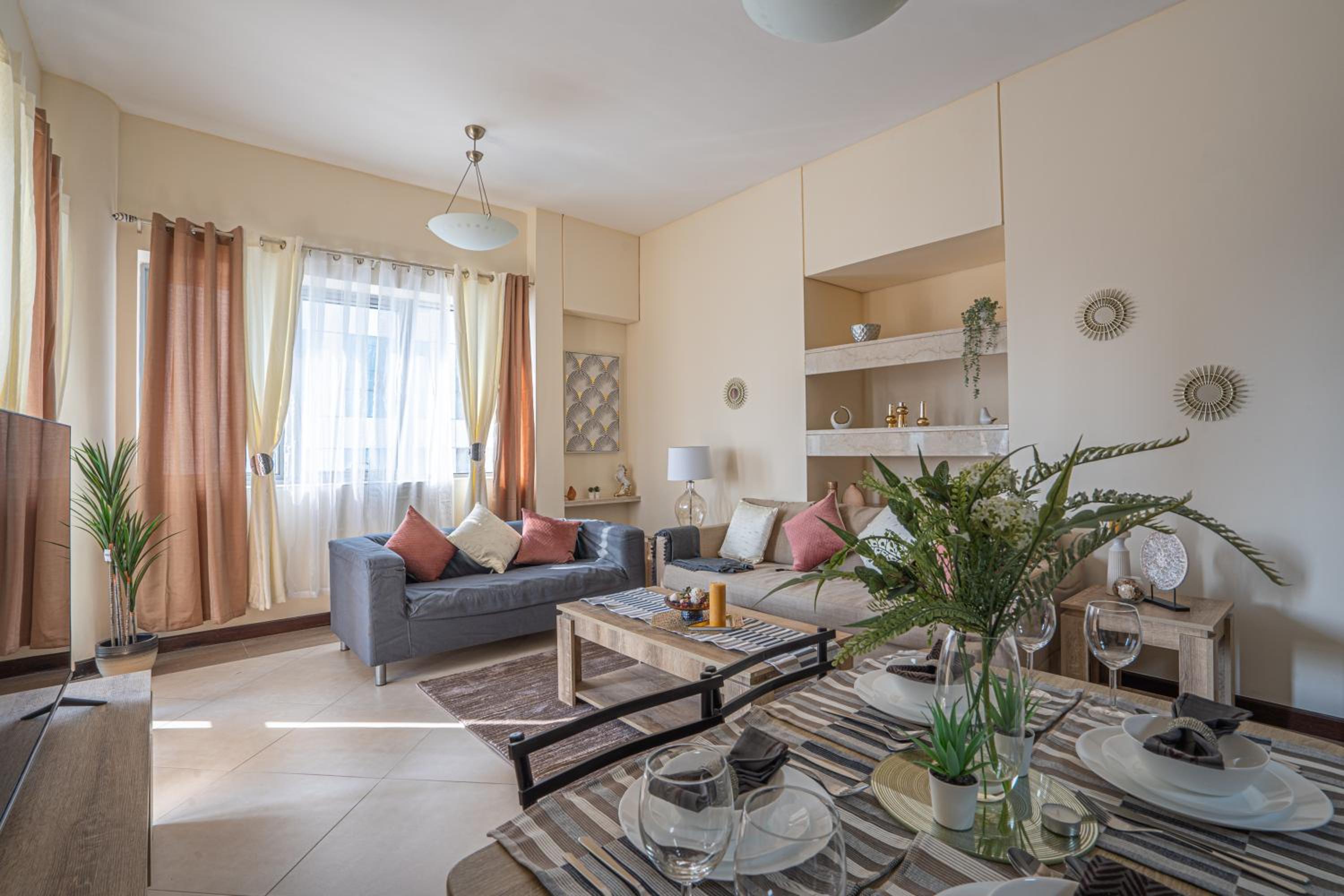 HiGuests - Cheerful Apt With Stunning Views in Port Saeed
