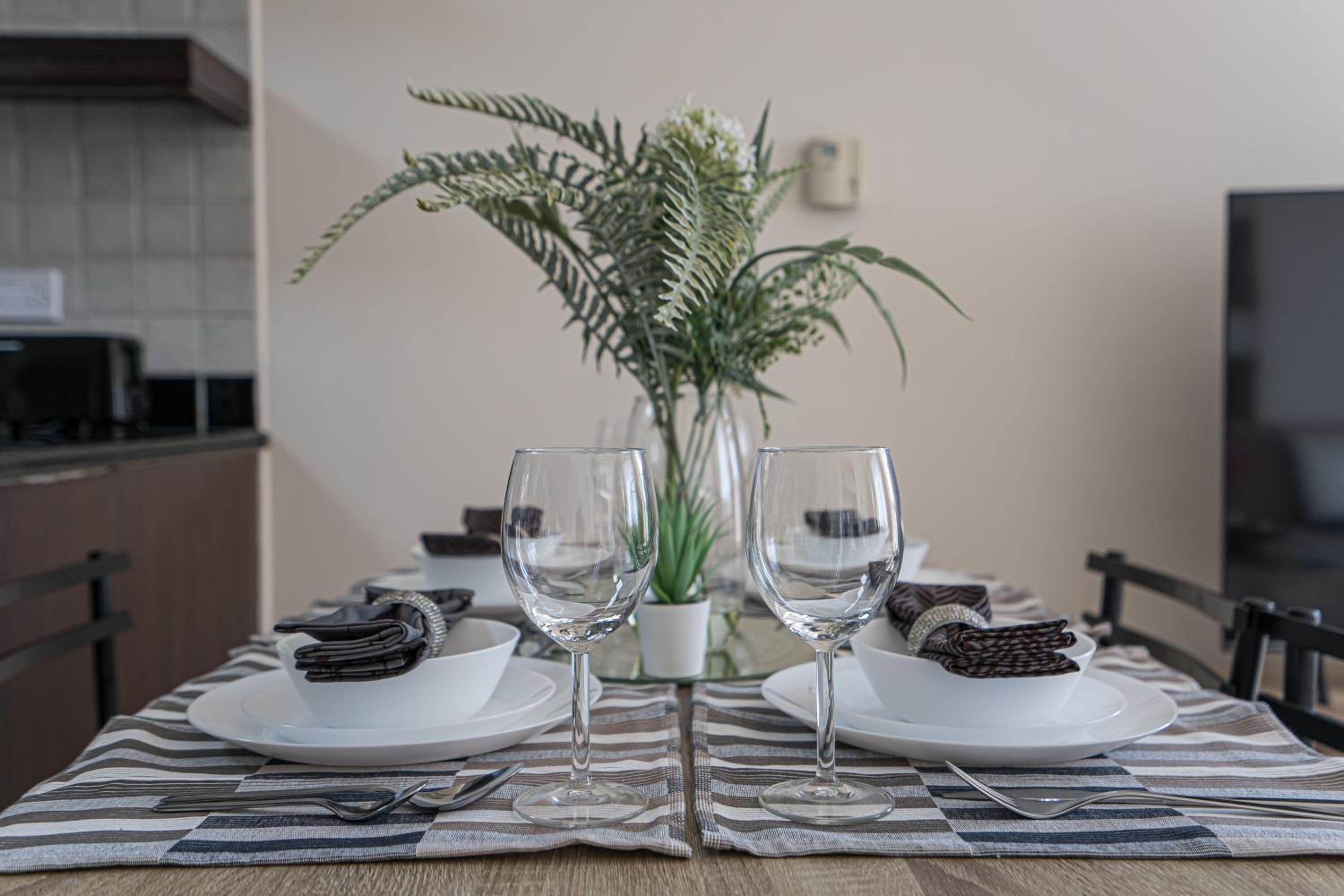 HiGuests - Cheerful Apt With Stunning Views in Port Saeed