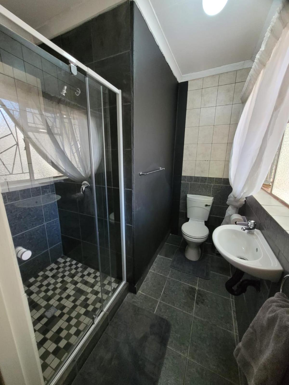 29B Zebra Street - InHimwe Guesthouse view 5