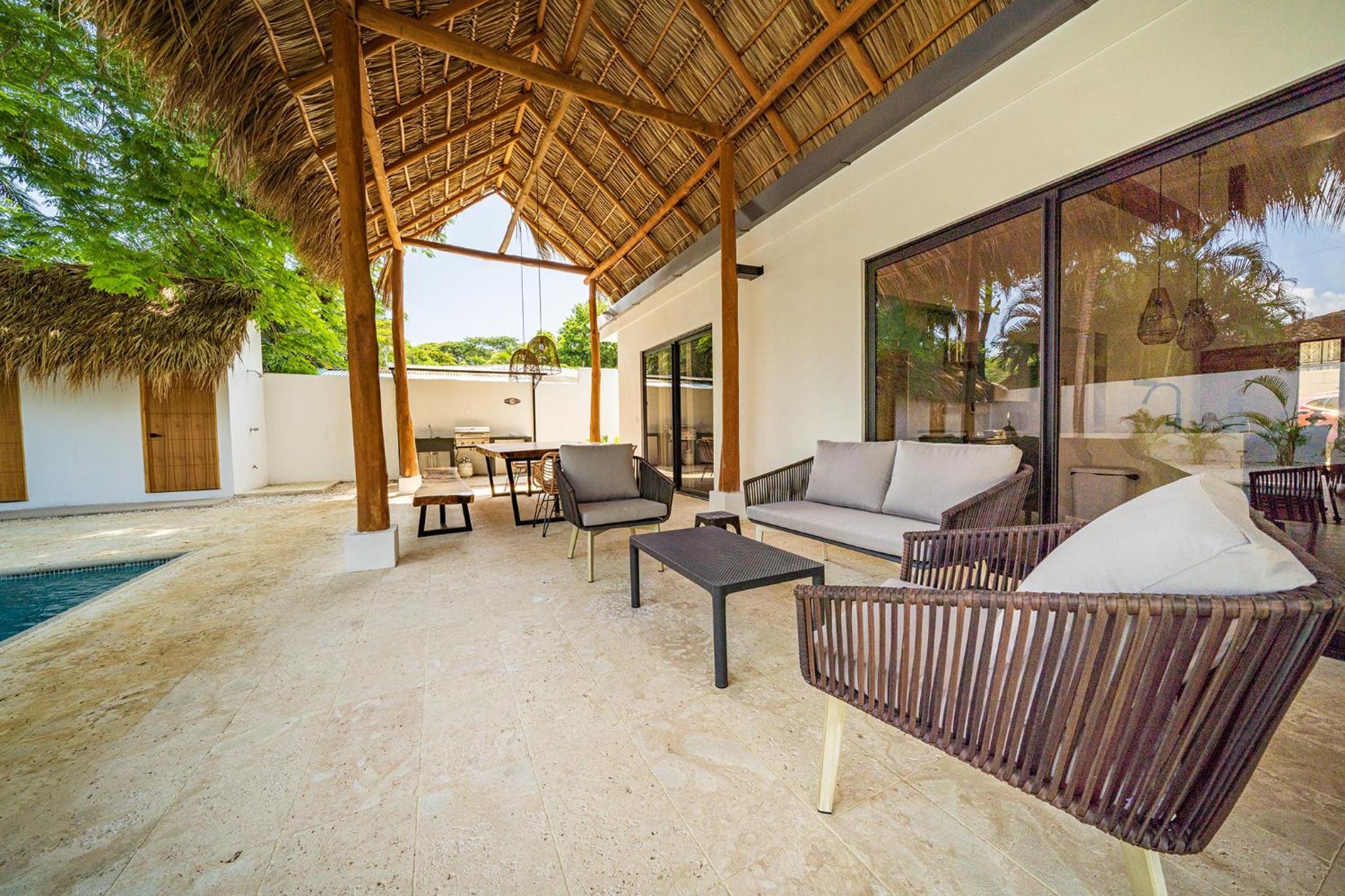 Tropical brand new 4 BR gem in Potrero near beach - Casa Marzo