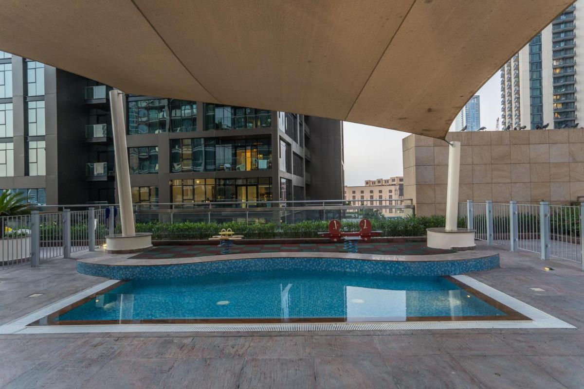 HiGuests - Arabesque Apt with Private Jacuzzi and Terrace