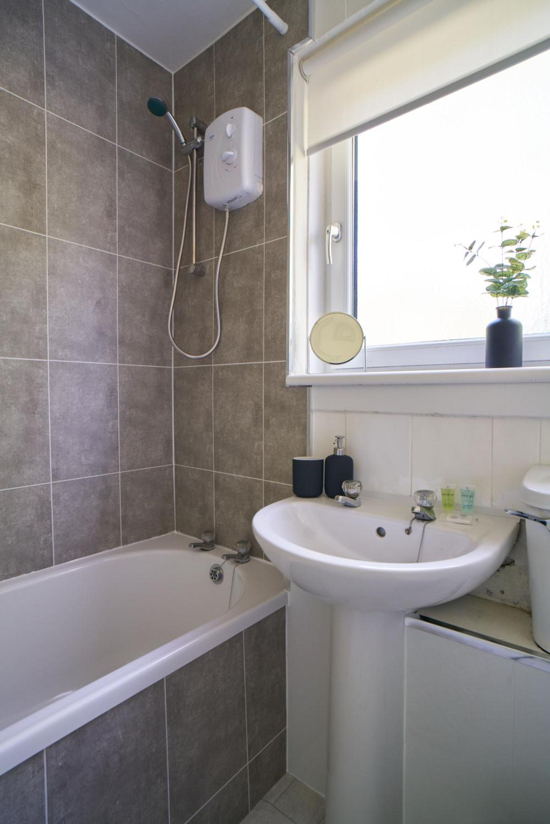 Rotherwood Apartment