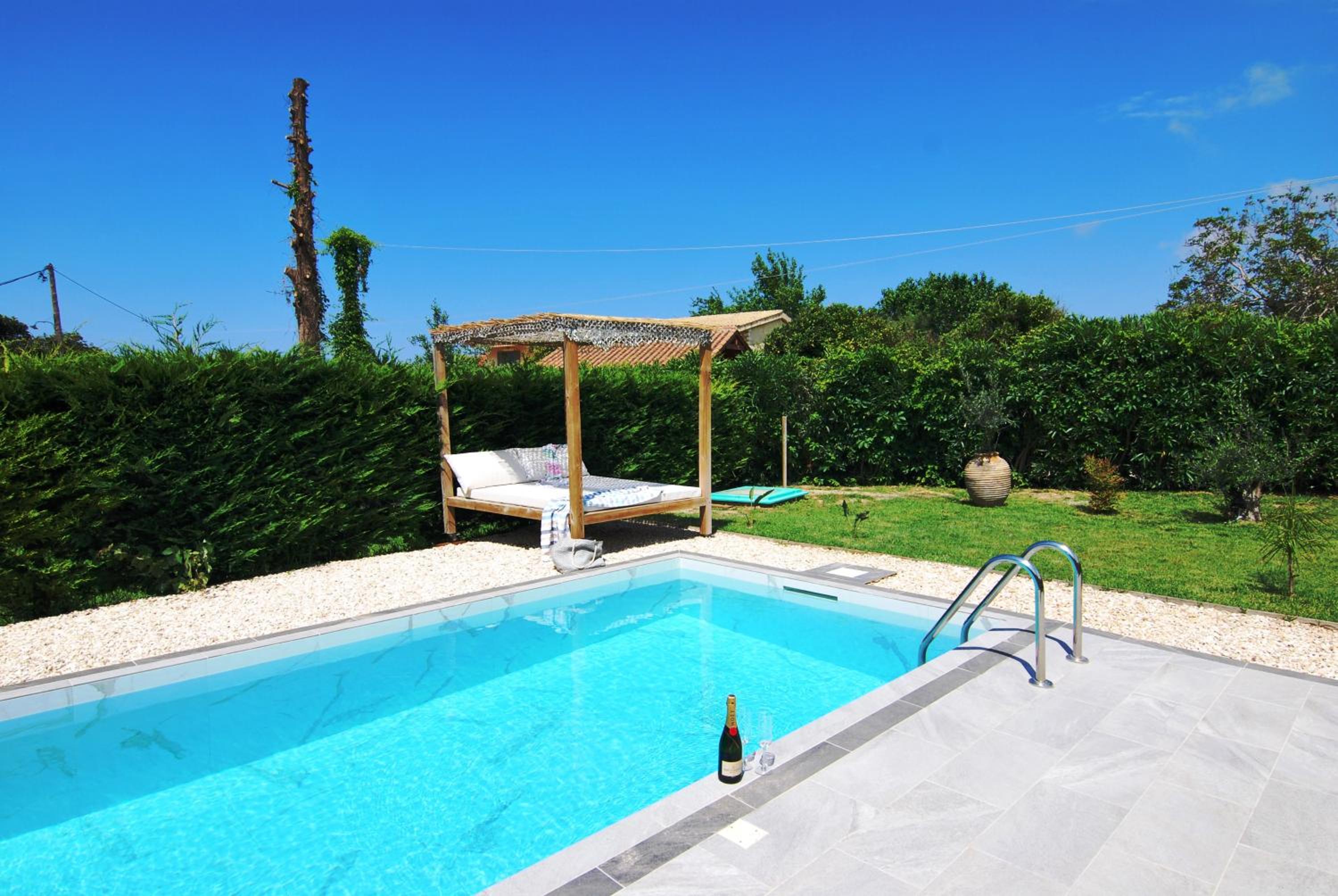 Cypress Garden Villas