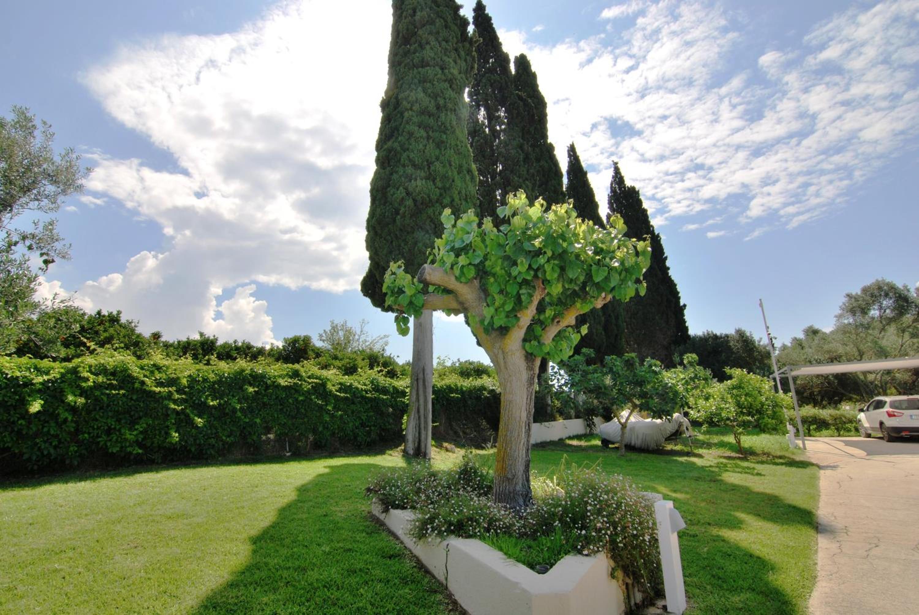 Cypress Garden Villas
