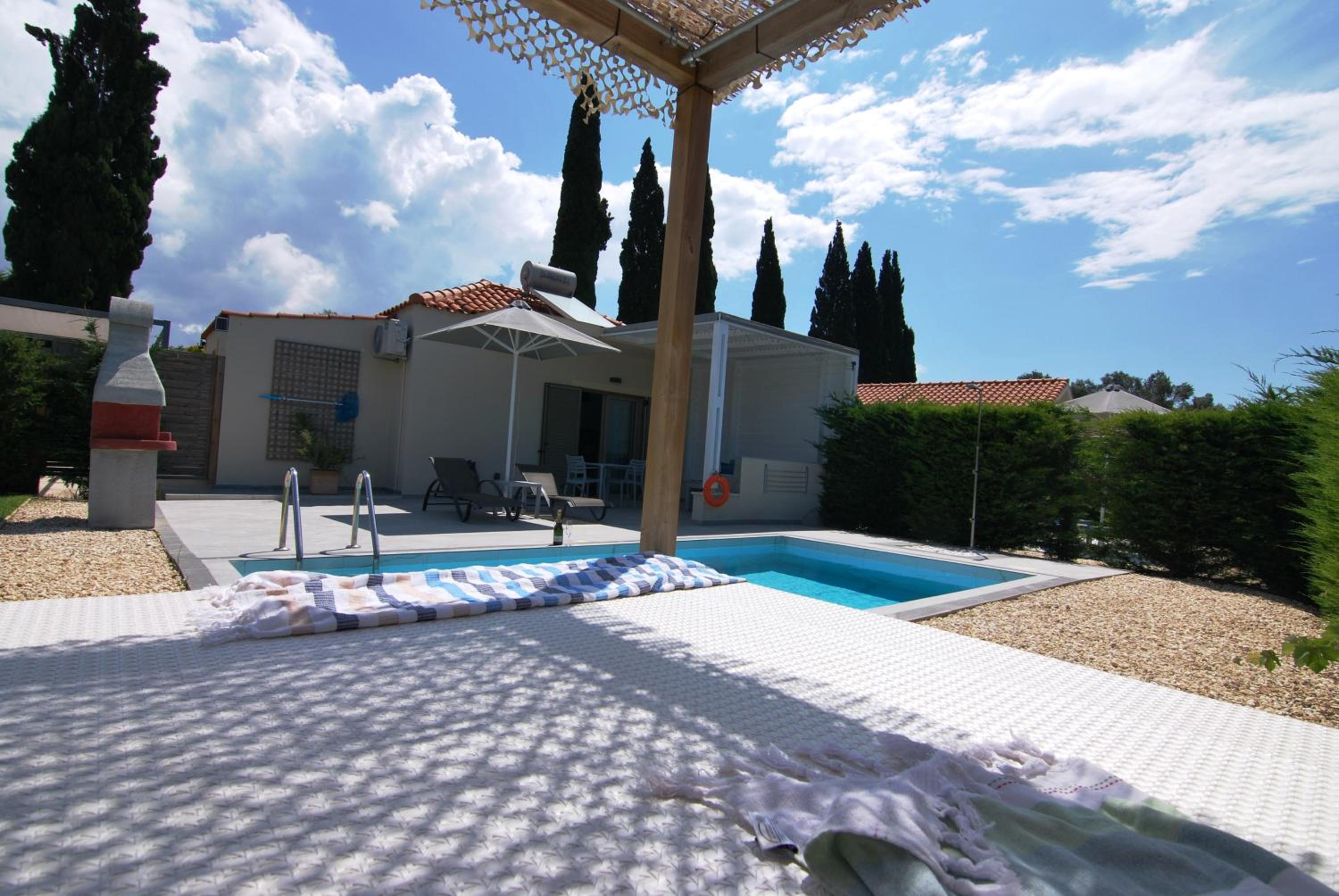 Cypress Garden Villas