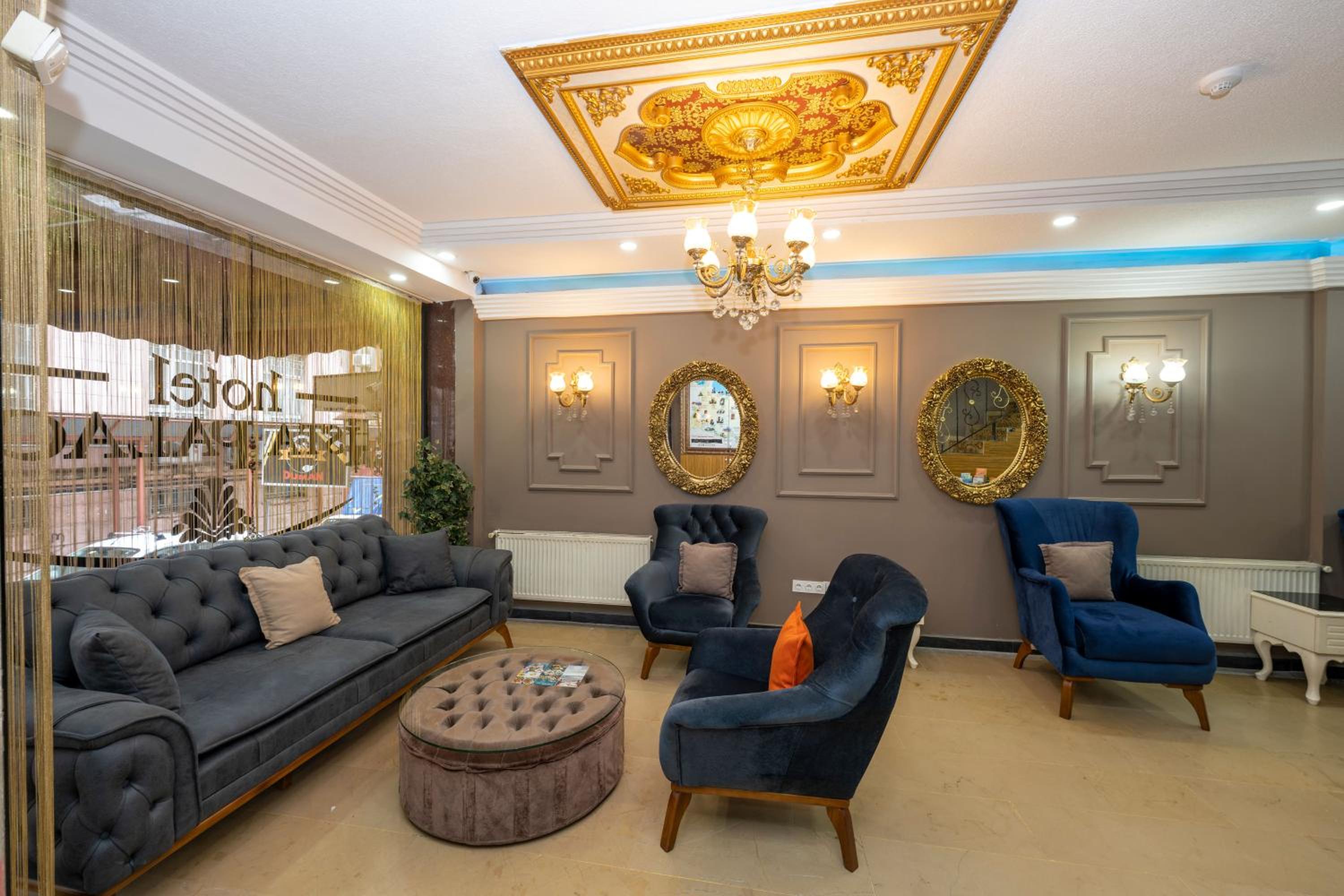 Ista Palace Hotel - Image 11