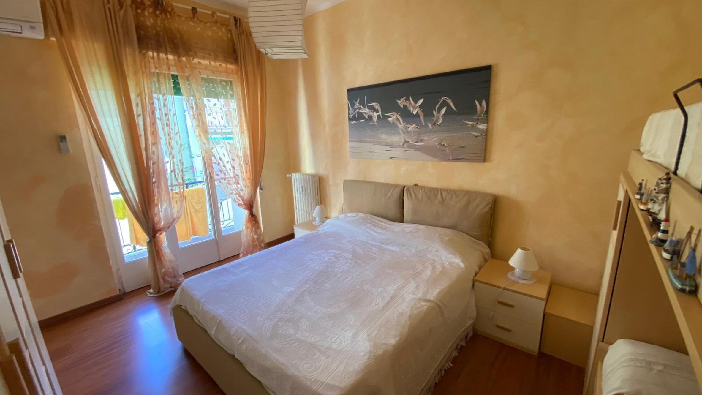 Casa Maurizio in centro di Diano