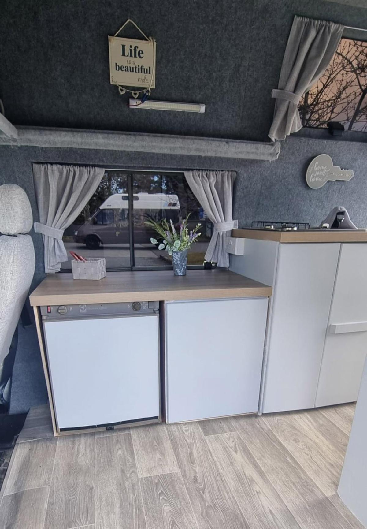RETRO CAMPER HIRE LTD Campervan Hire Company