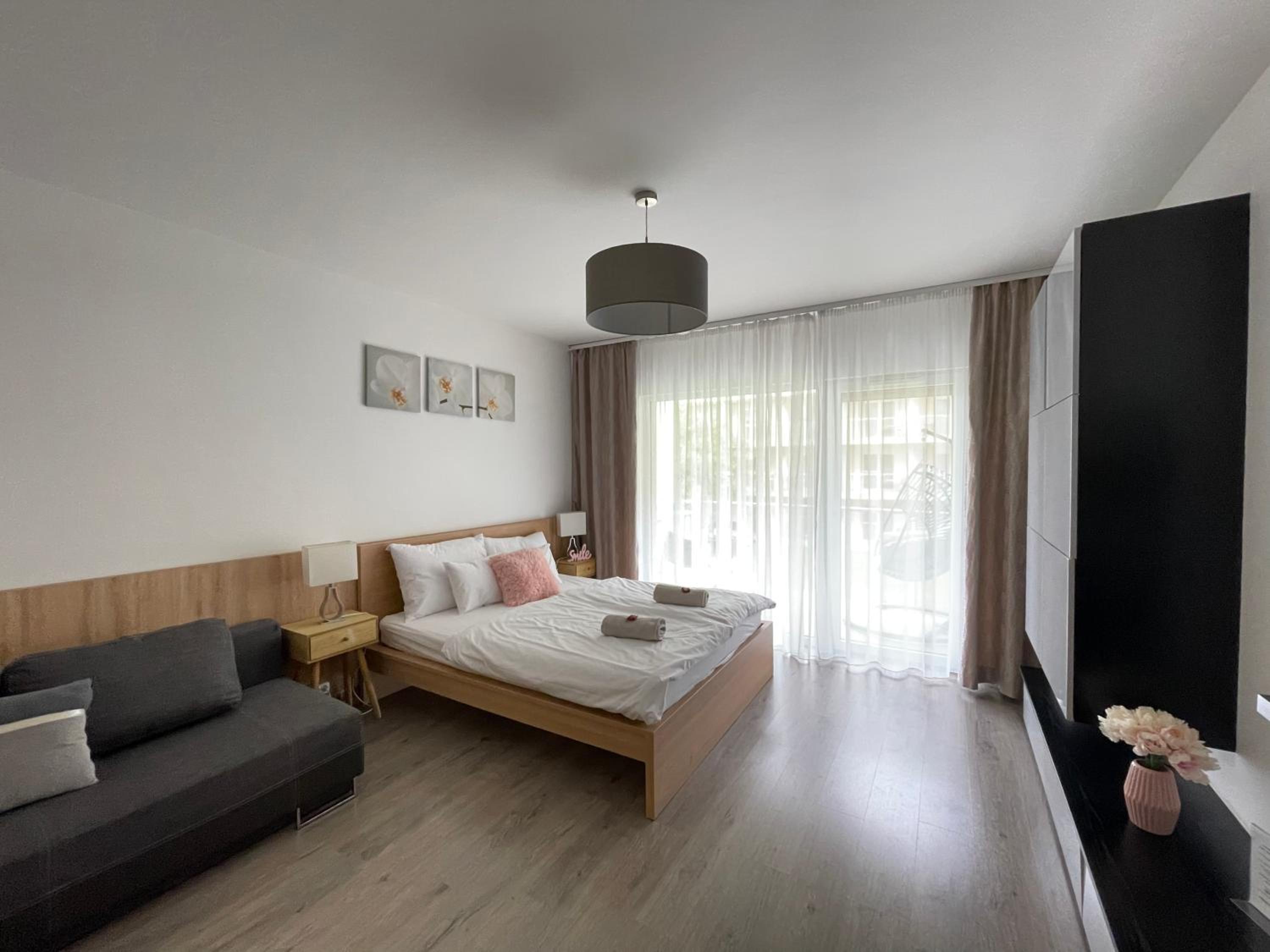 Lake and Spa Apartman view 4