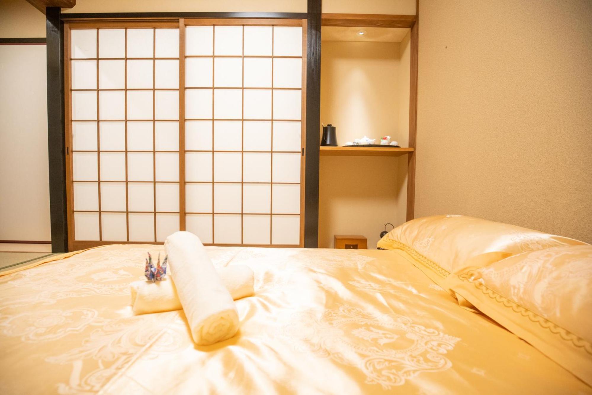 Akiko Fukuya Town Villa