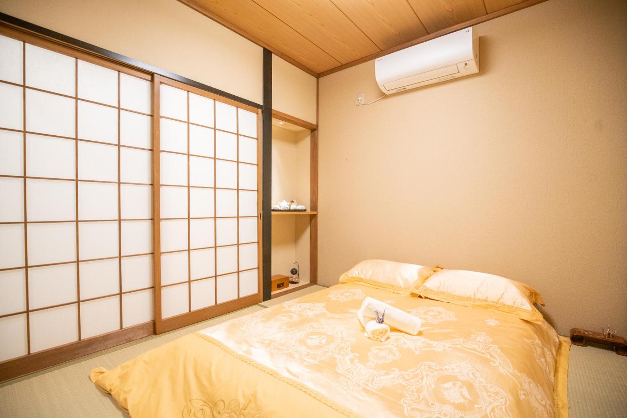 Akiko Fukuya Town Villa