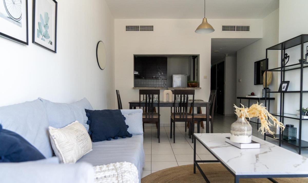 HiGuests - Luxe Apartment With Incredible Marina Views