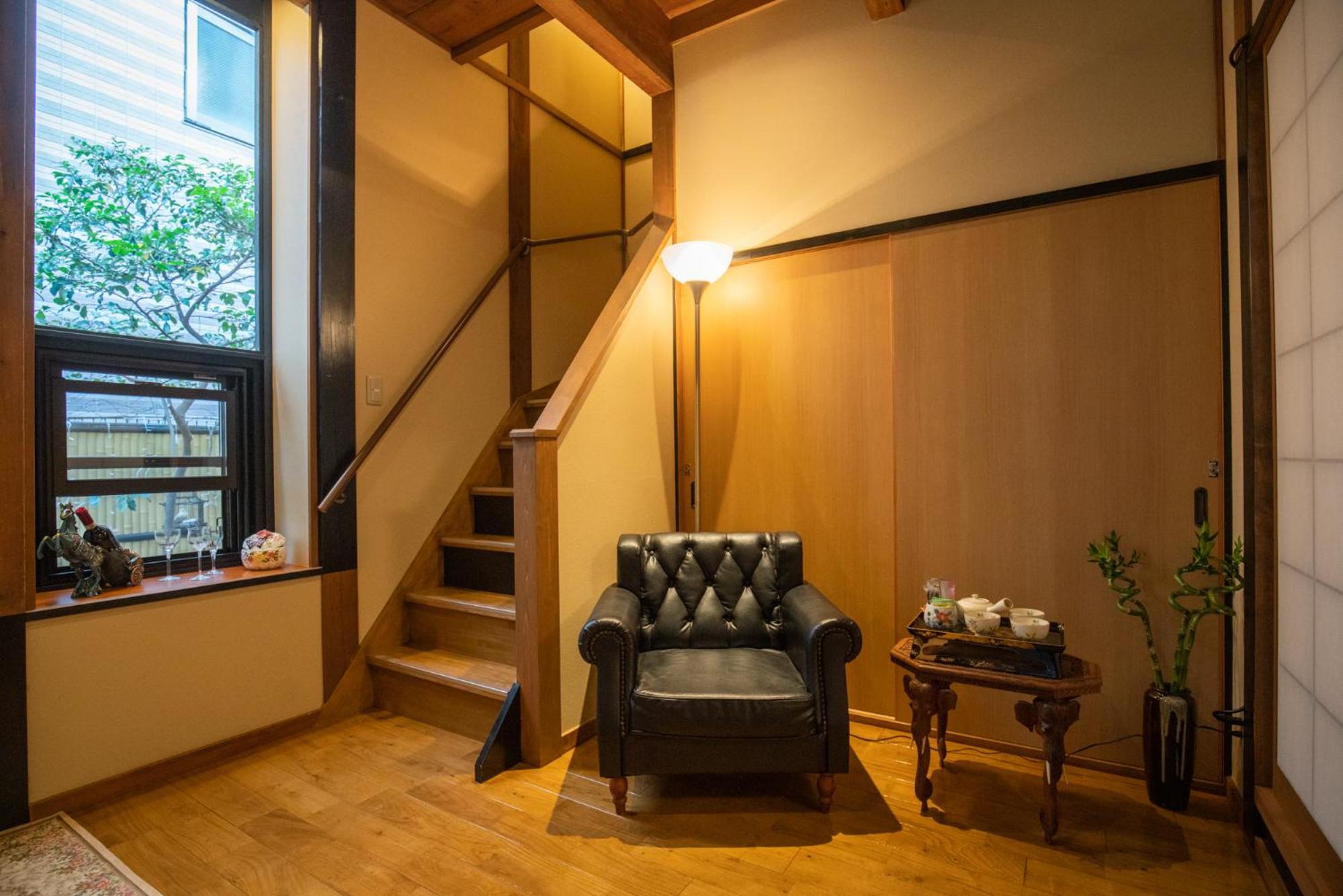 Akiko Fukuya Town Villa