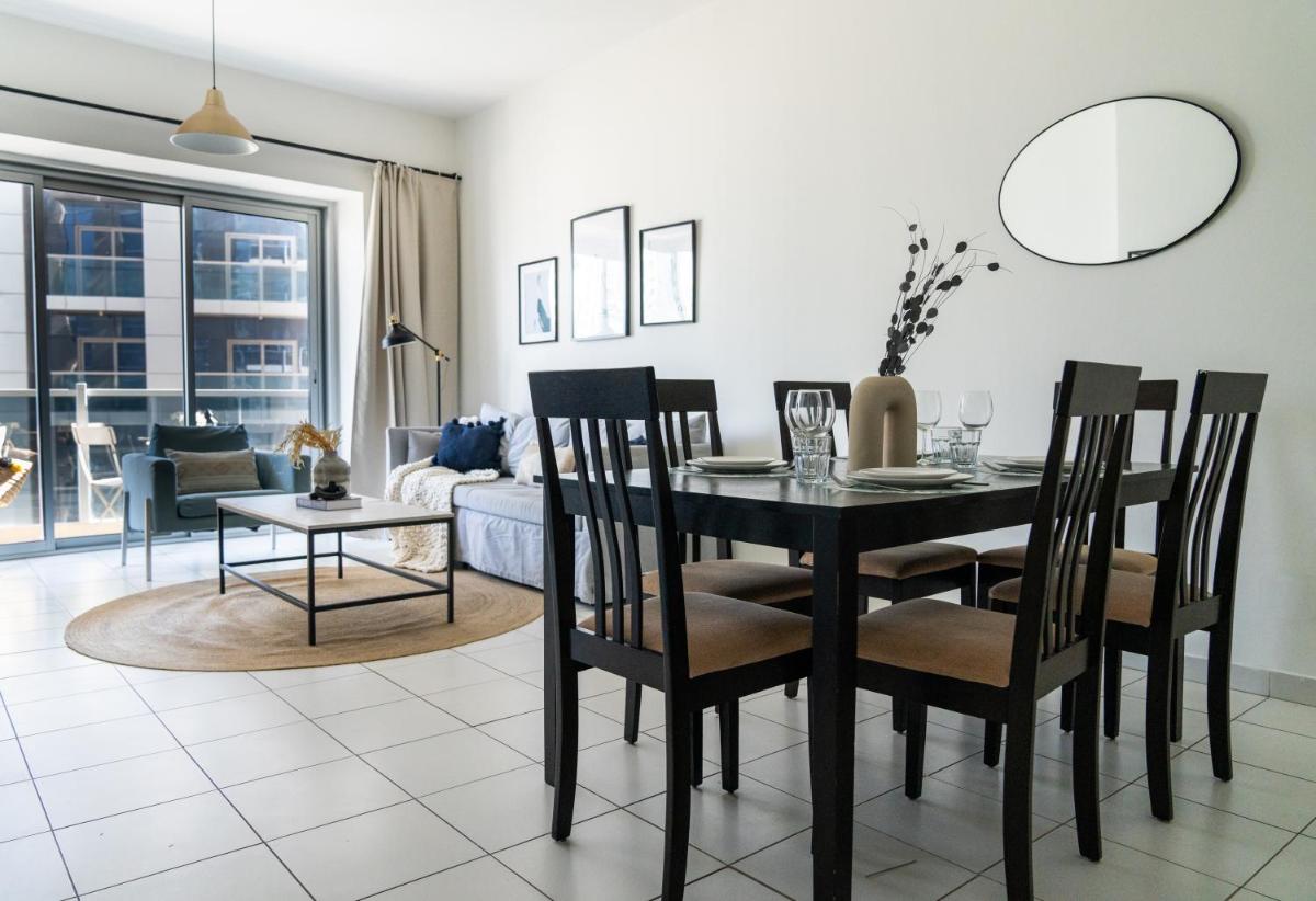 HiGuests - Luxe Apartment With Incredible Marina Views