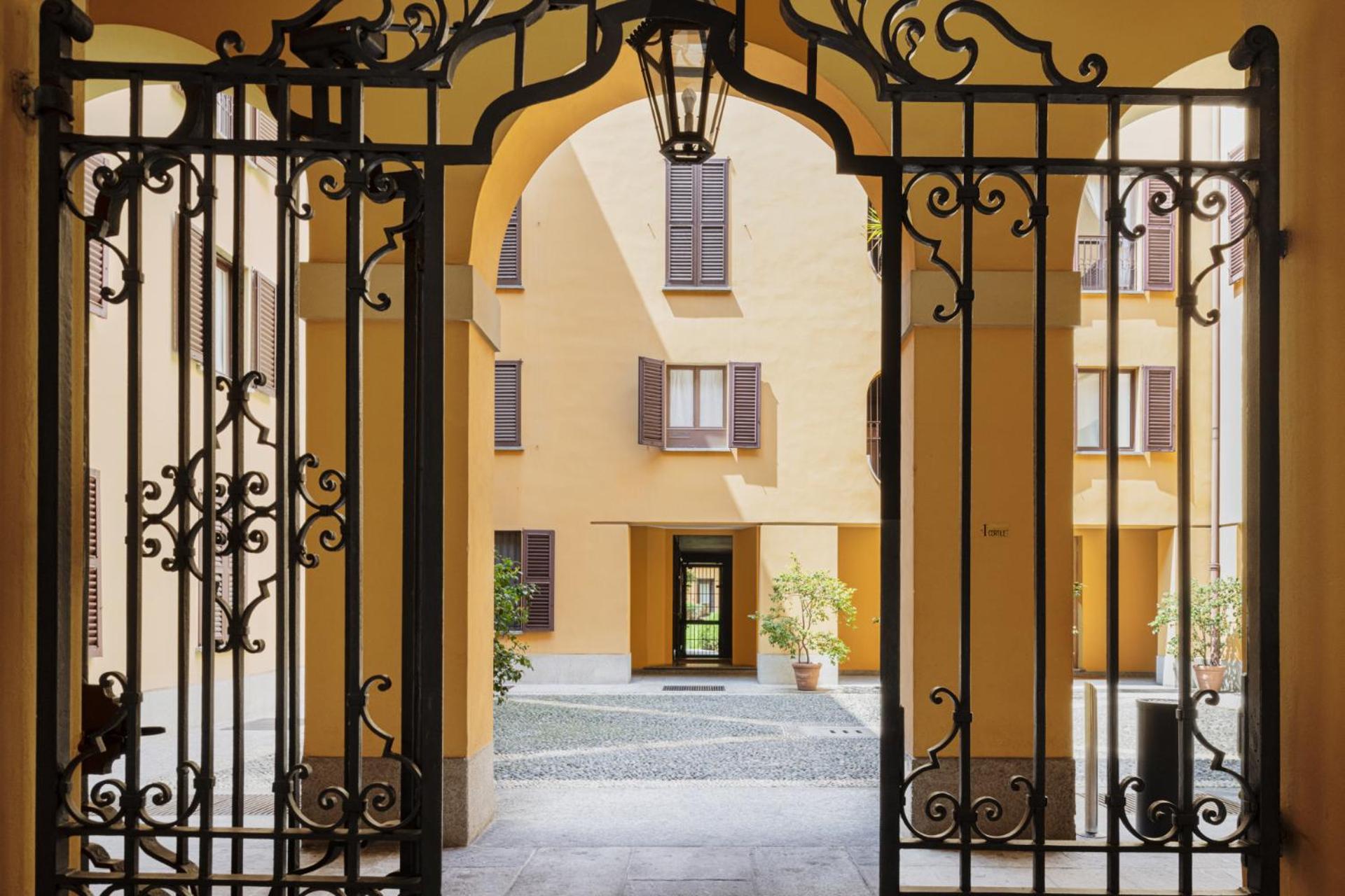 Easylife - Milano - Amedei 6 - Duomo