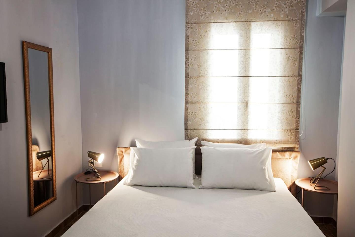 Pagrati Hilton location Bentzi Family Suite 5