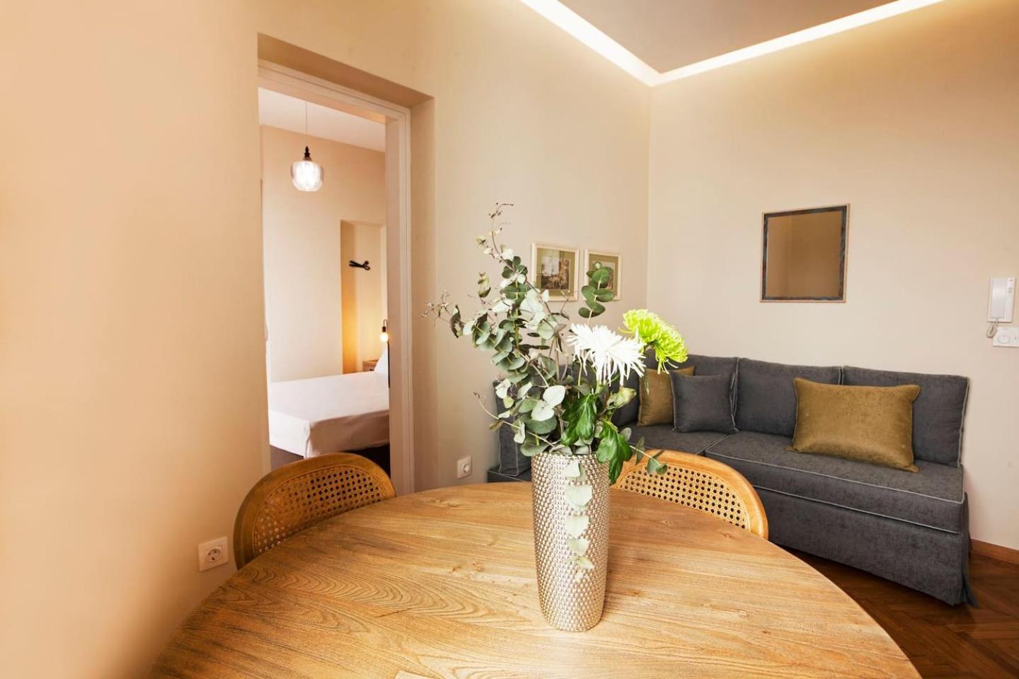 Pagrati Hilton location Bentzi Family Suite 5