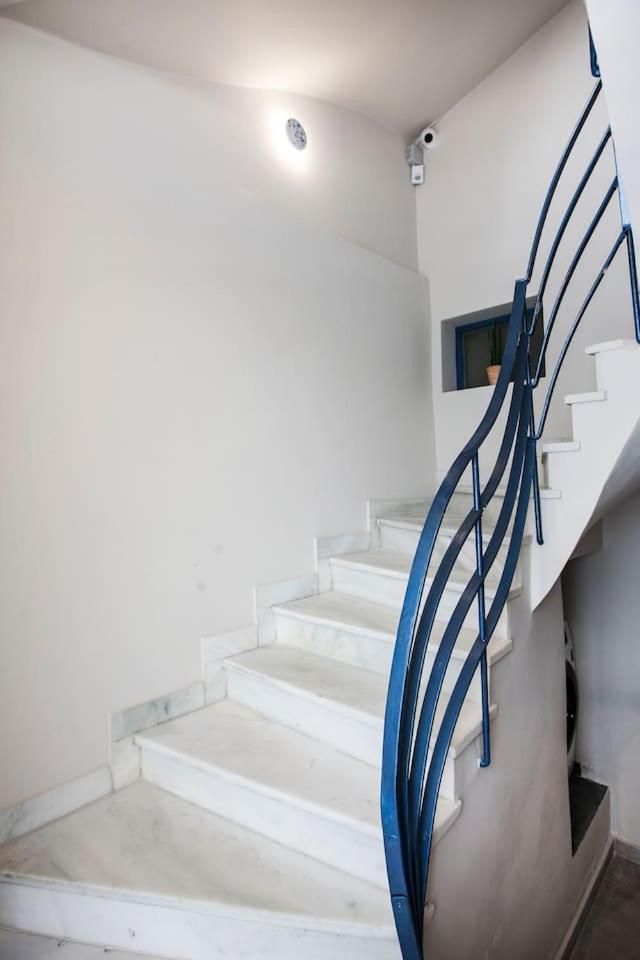 Pagrati Hilton location Bentzi Family Suite 5