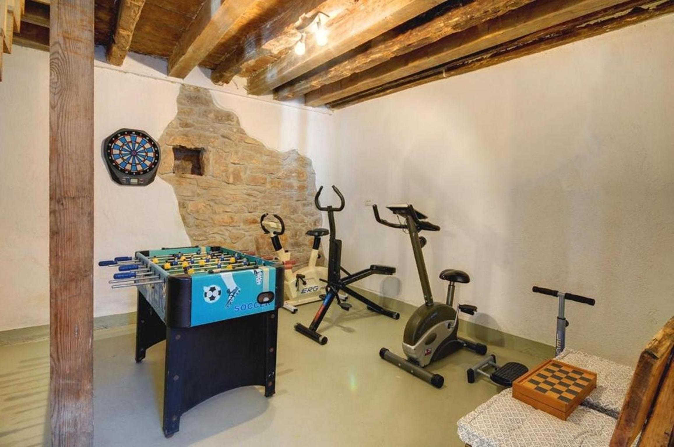 Villa Katherine with Pool and Game Room