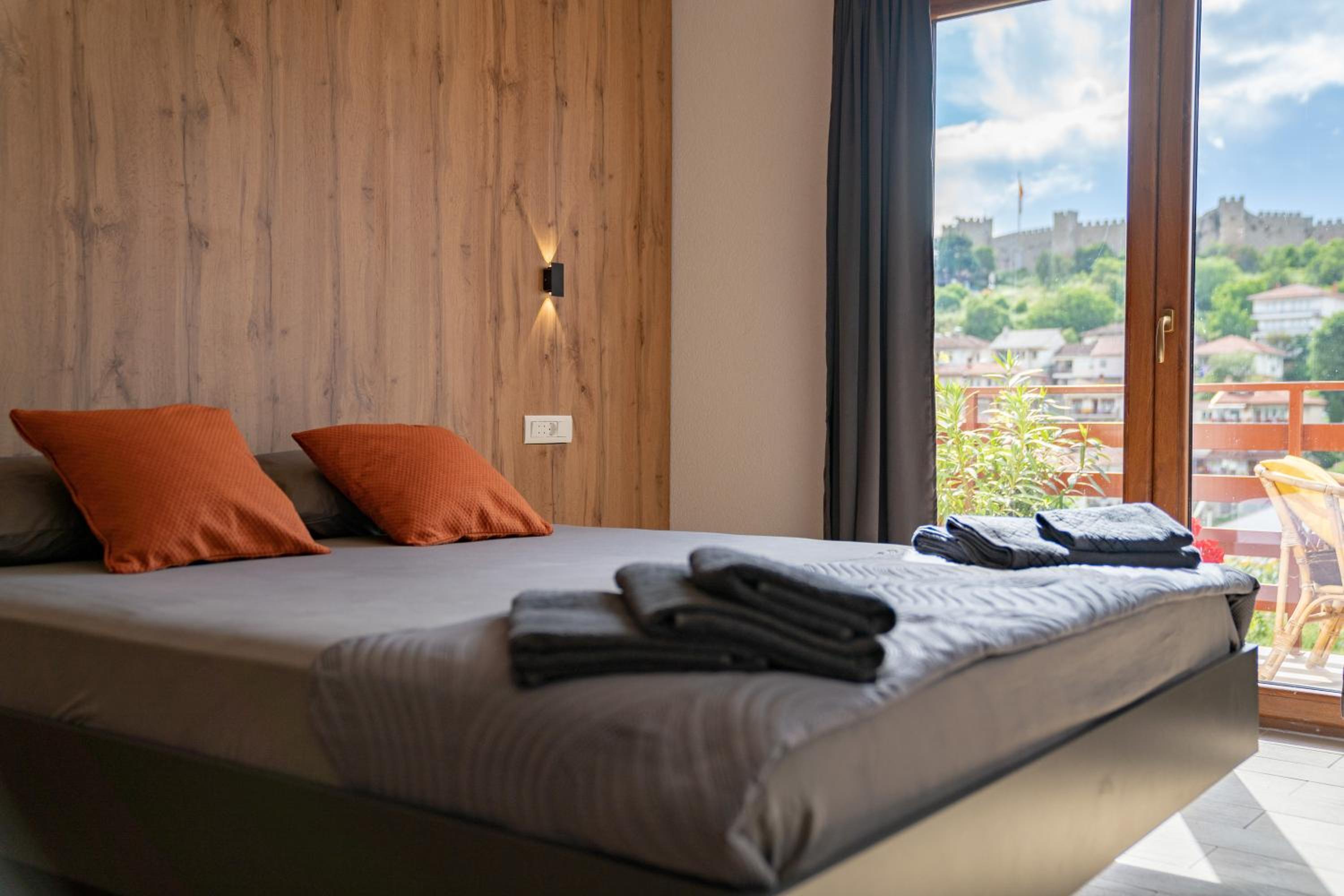 City Gate Apartment