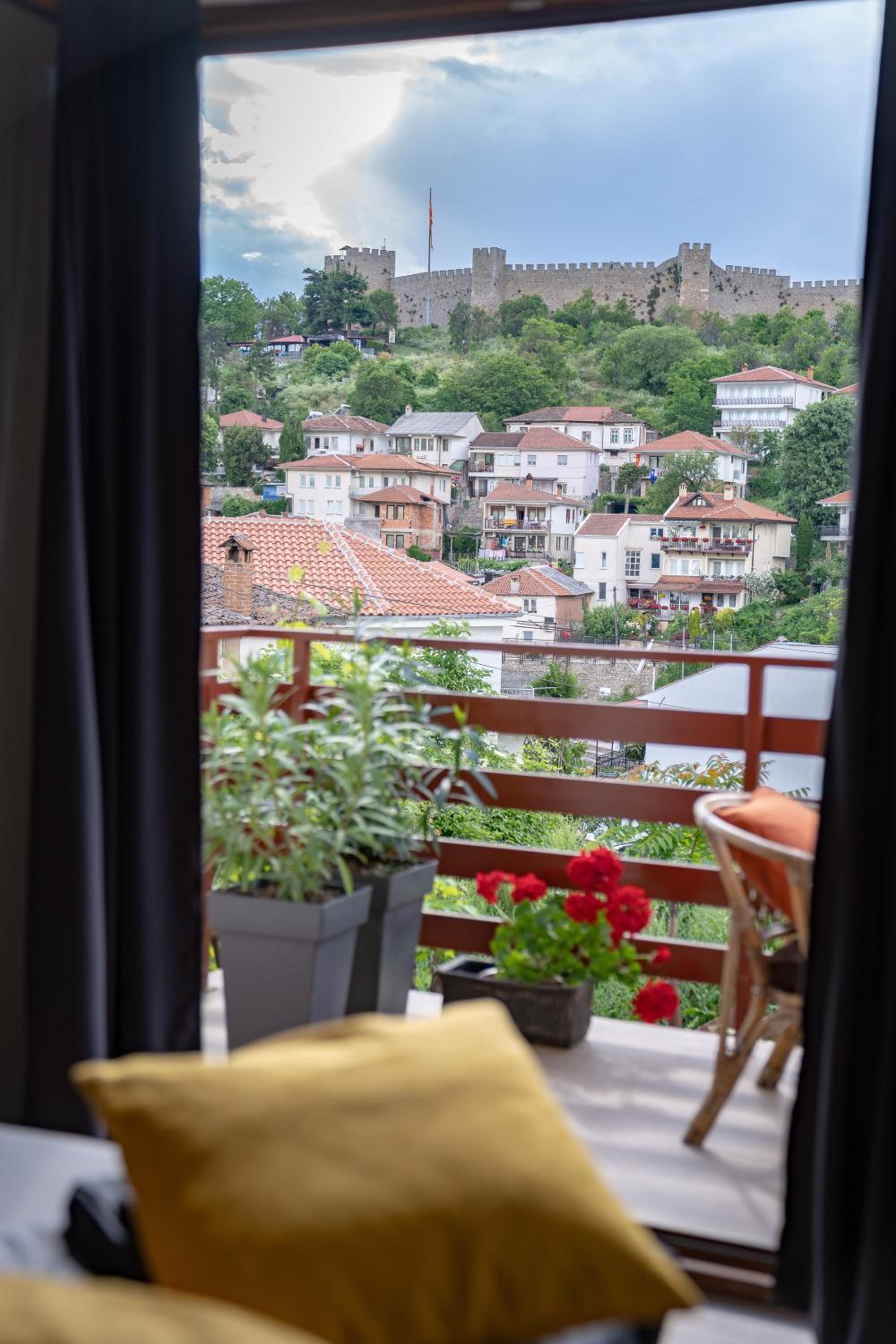 City Gate Apartment