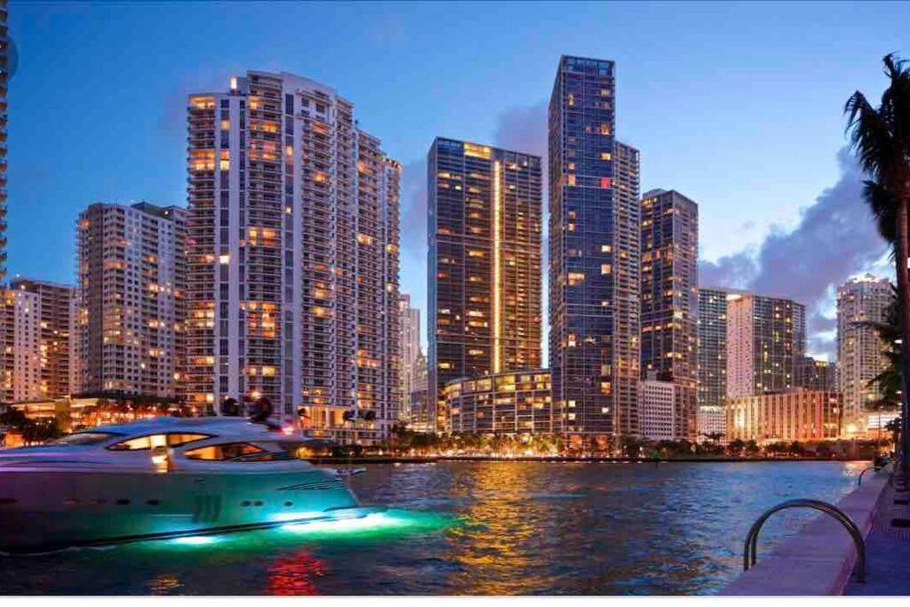NEW Luxurious Studio Private in the heart of Miami