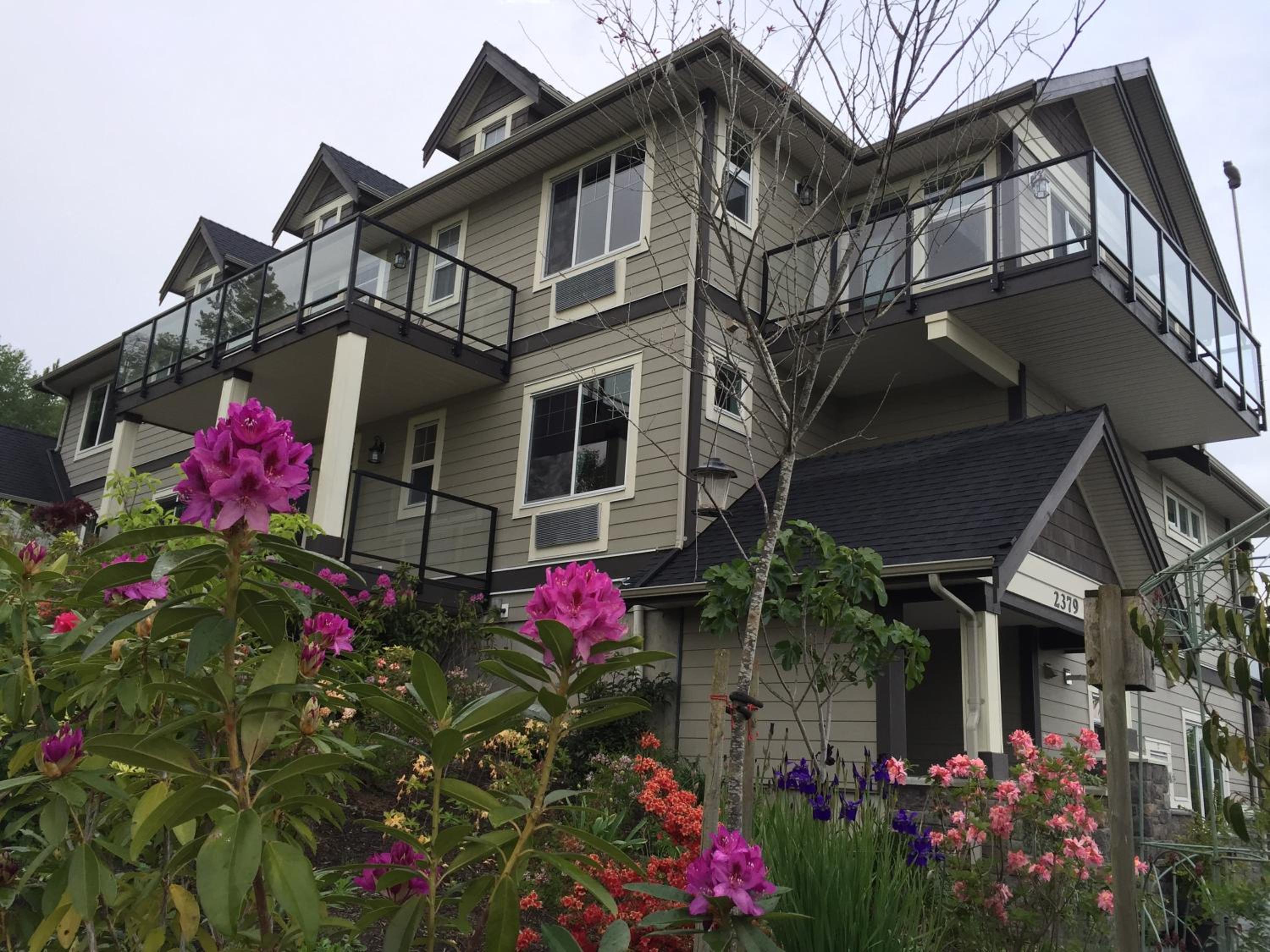 Brookside Inn Boutique Hotel