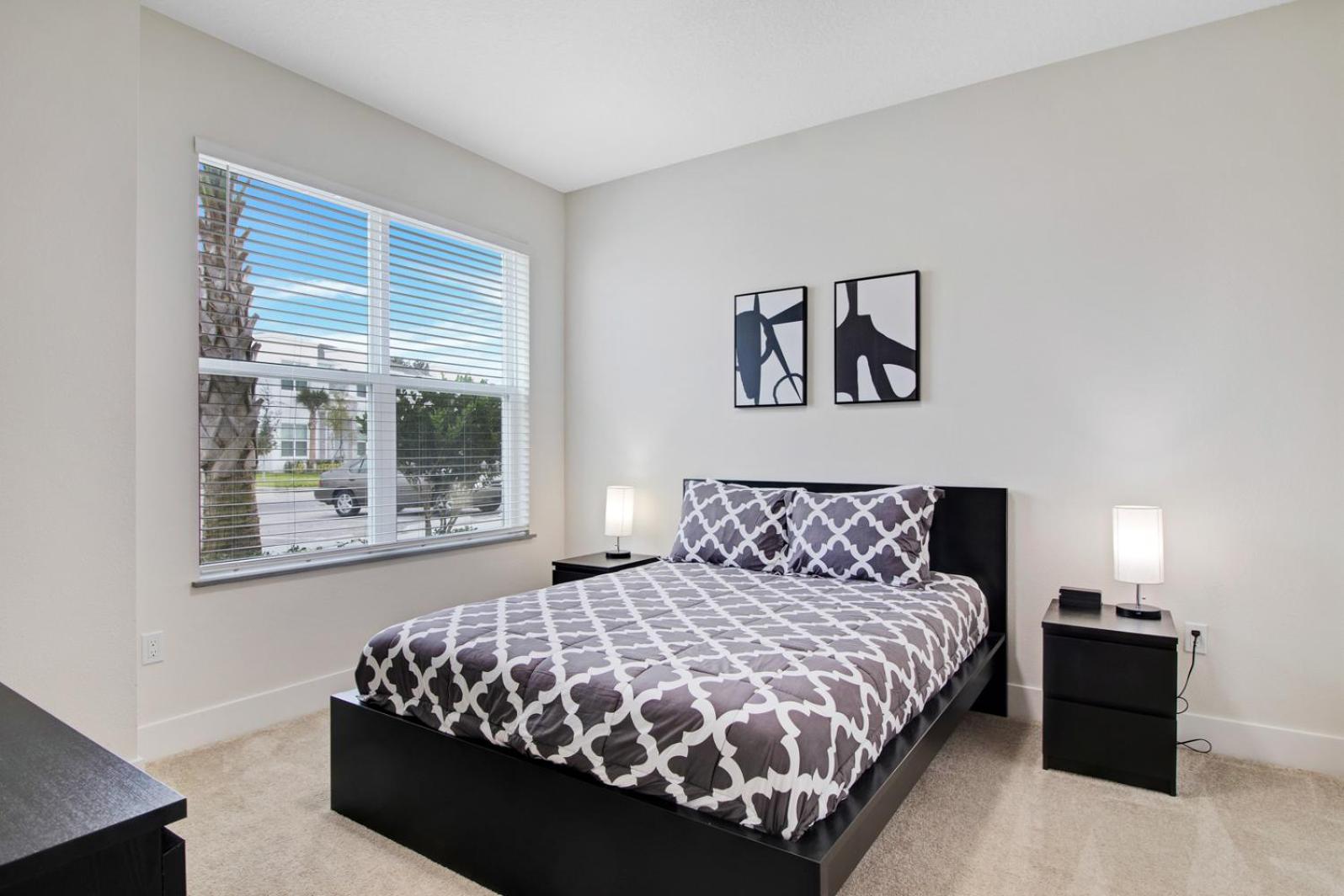 Modern Townhouse near Disney with Heated Pool