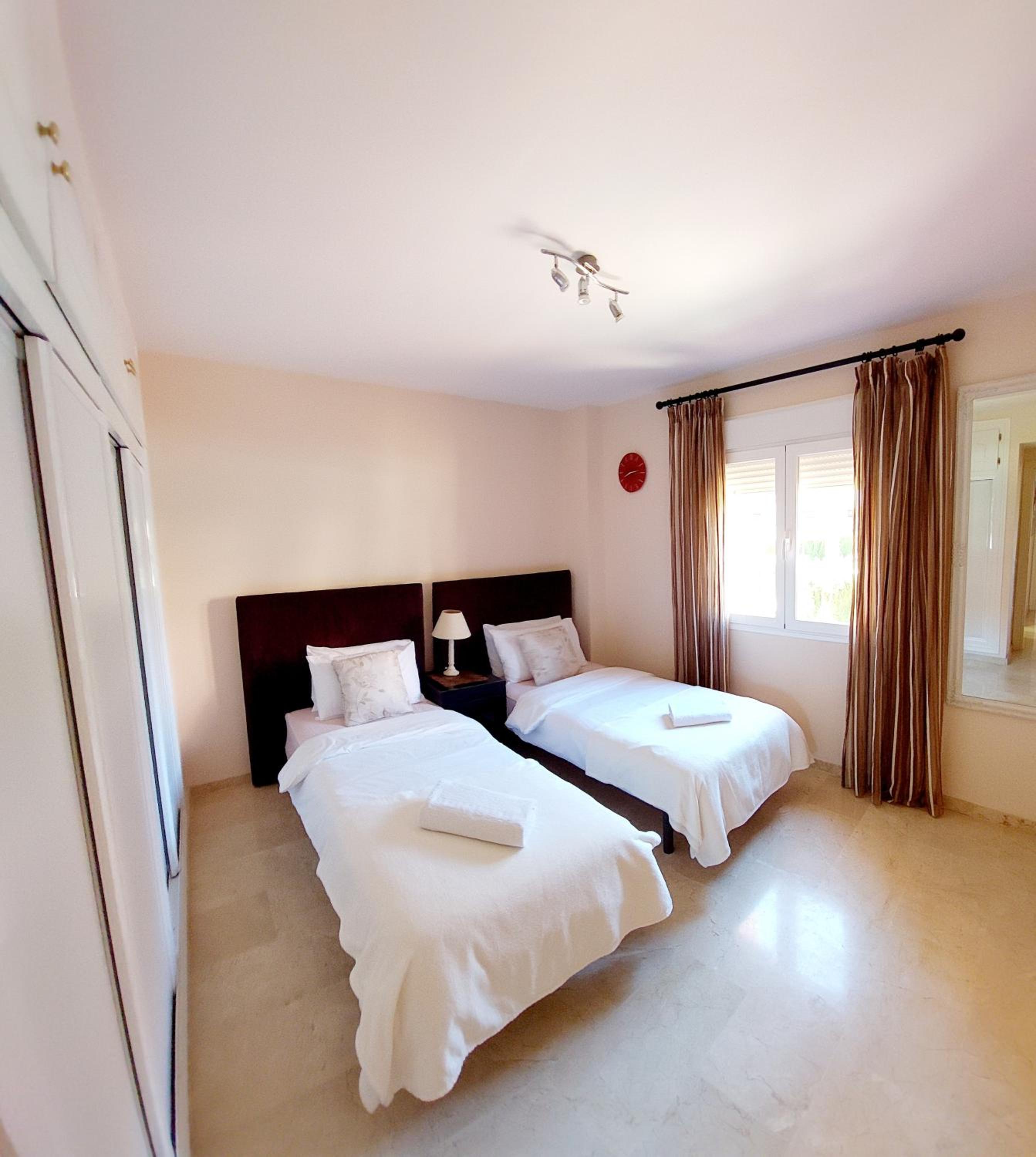 Luxurious Apartment 2 Bedroom 2 Bathroom Near Beach