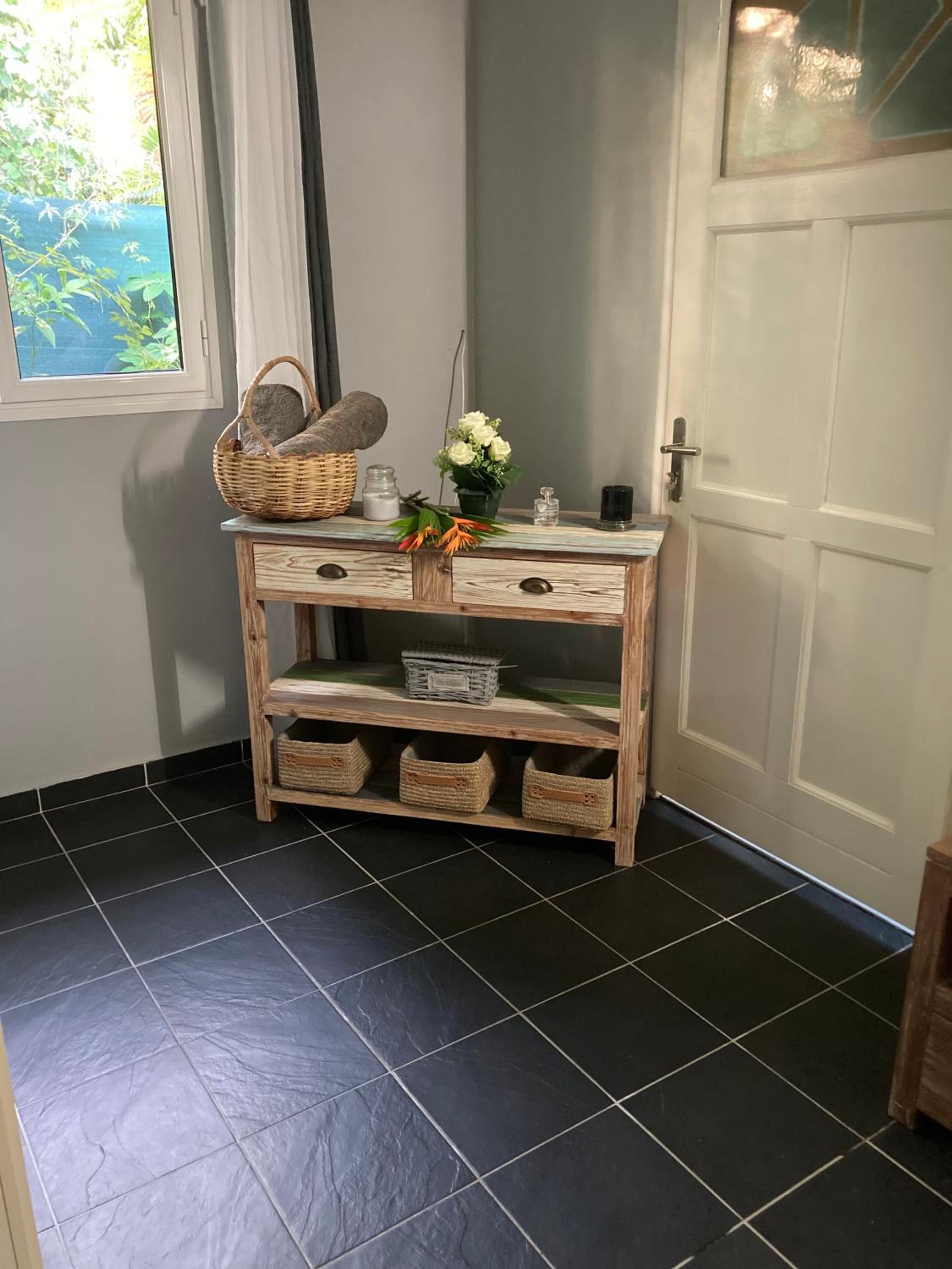 LES NUITS GALANTES MANDEVILLA MAISON PRIVÉE AVEC JACUZZI view 5